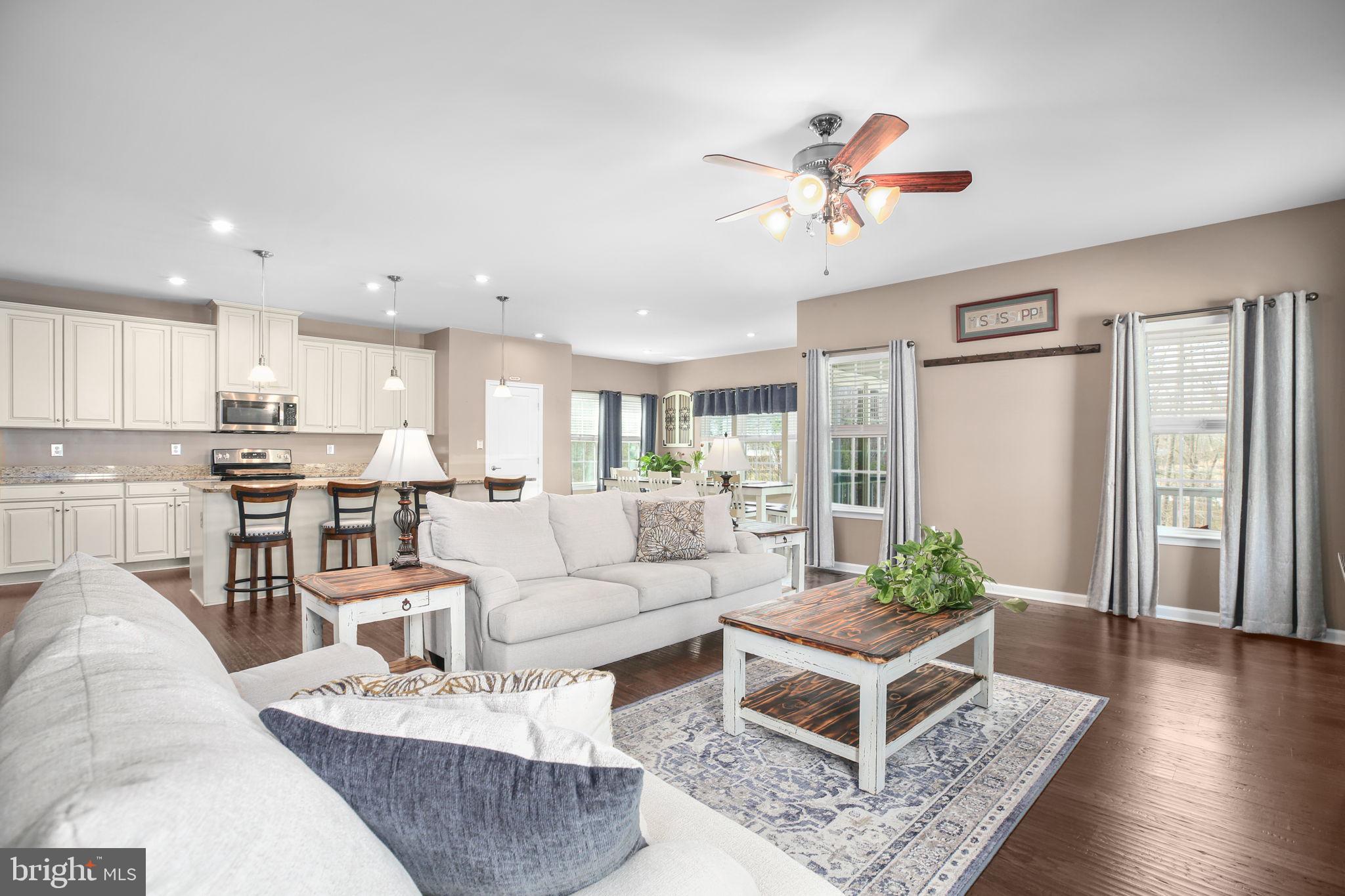 THE VILLAGE AT COURTHOUSE COMMONS - Residential