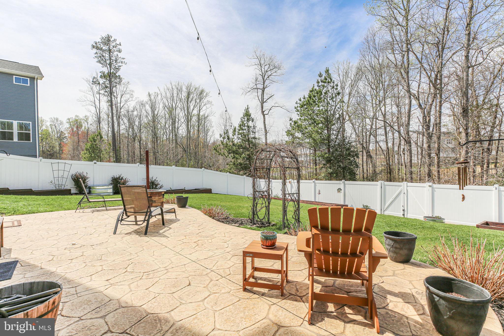 THE VILLAGE AT COURTHOUSE COMMONS - Residential