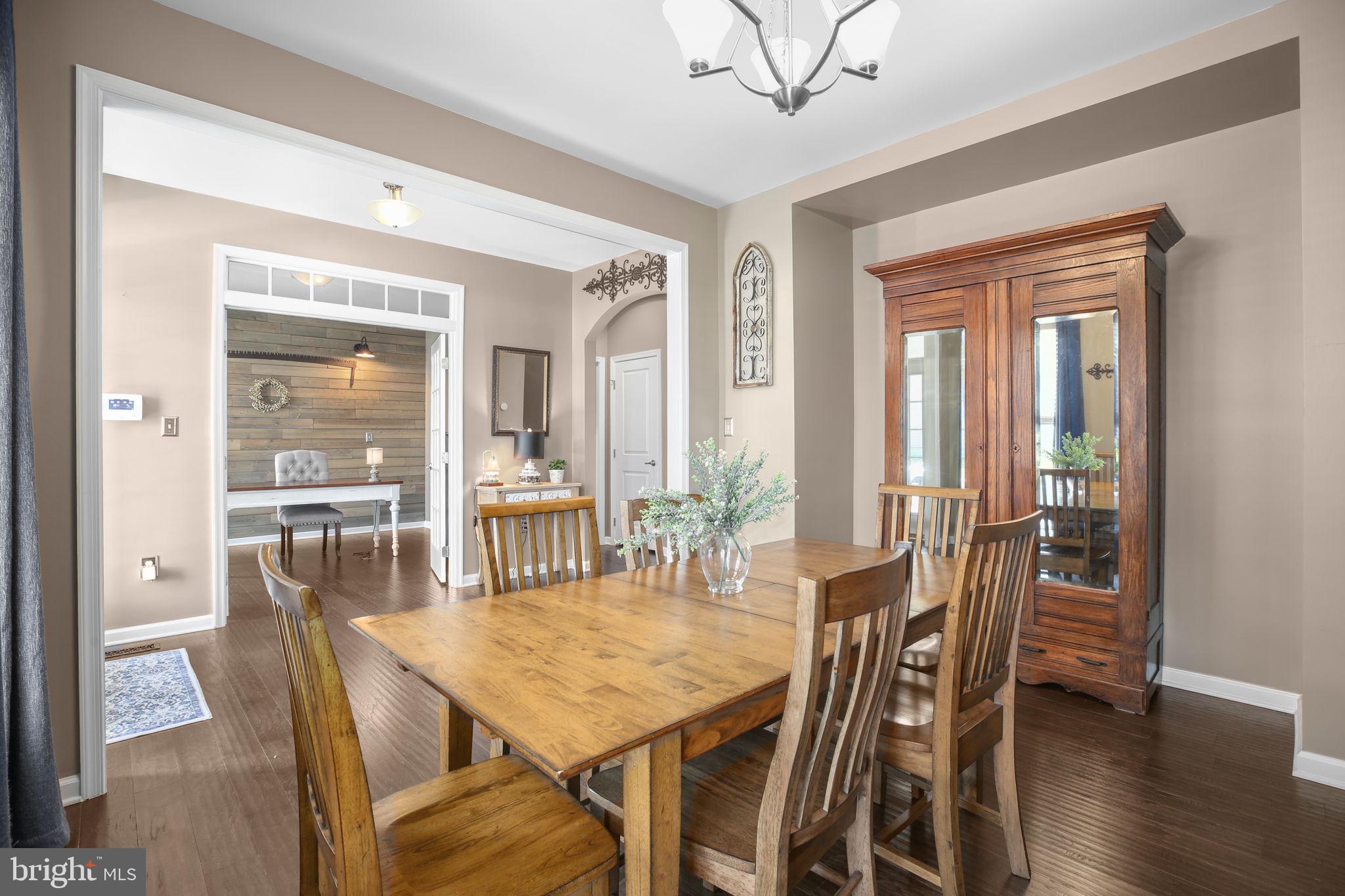 THE VILLAGE AT COURTHOUSE COMMONS - Residential