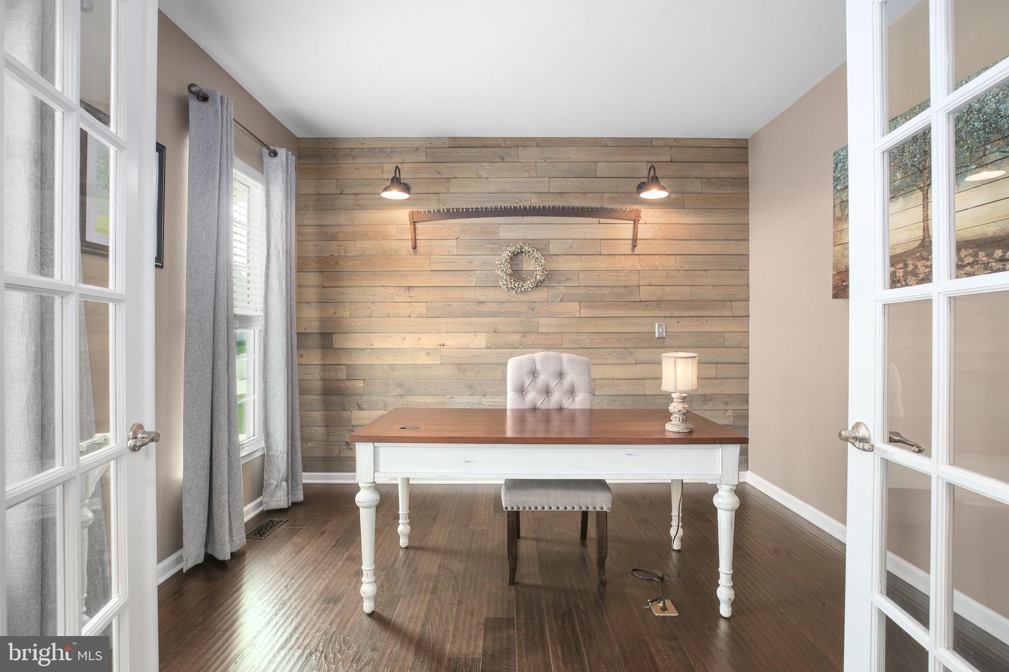 THE VILLAGE AT COURTHOUSE COMMONS - Residential