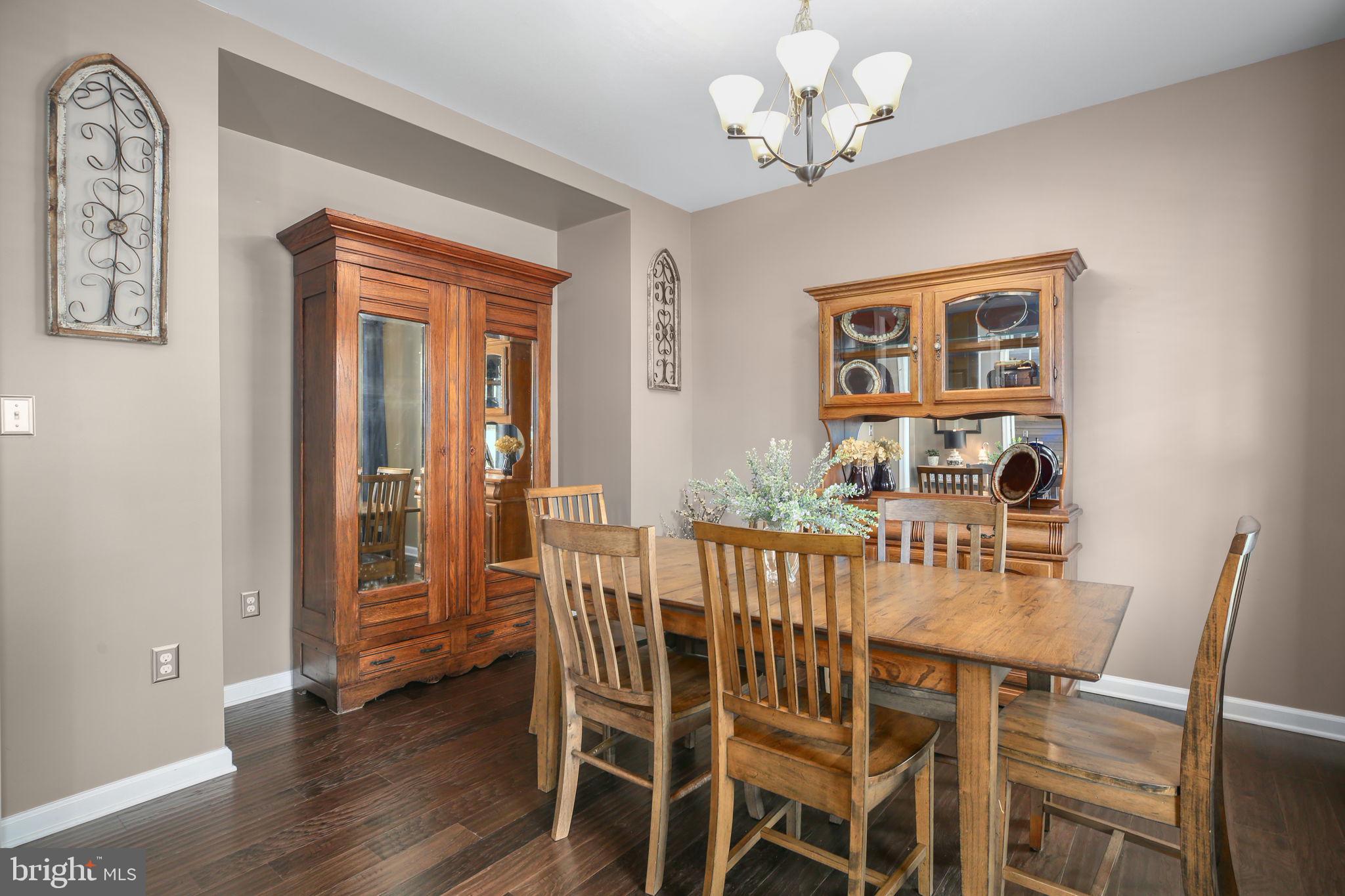 THE VILLAGE AT COURTHOUSE COMMONS - Residential