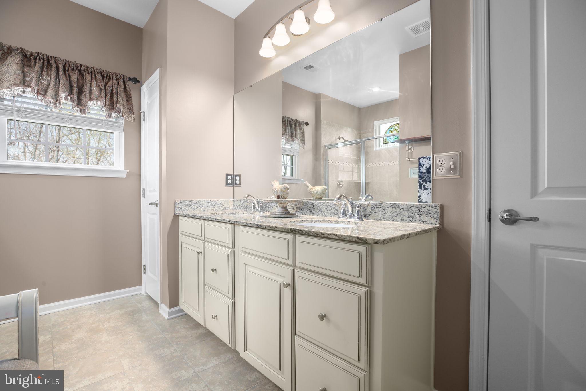 THE VILLAGE AT COURTHOUSE COMMONS - Residential