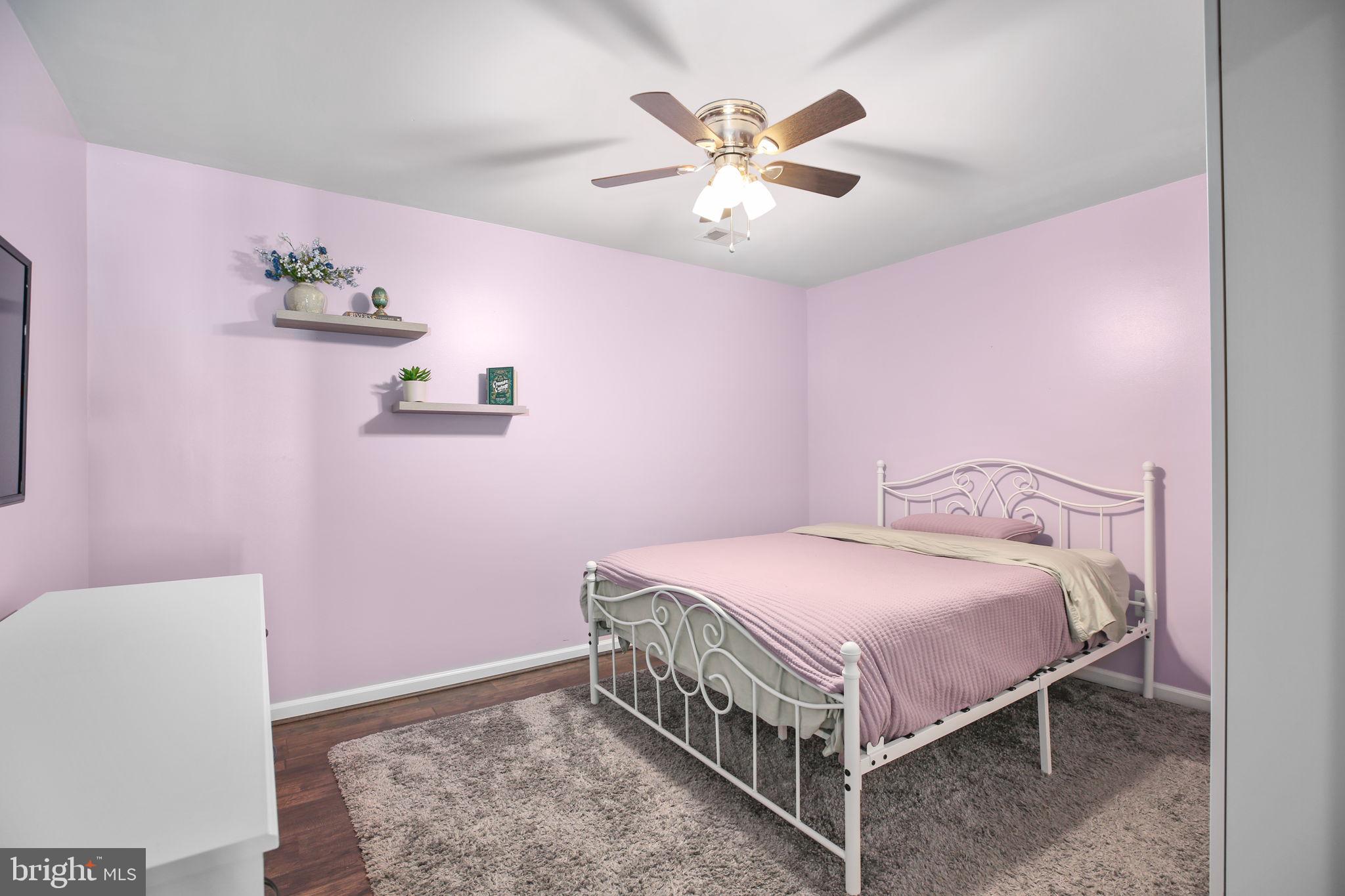 THE VILLAGE AT COURTHOUSE COMMONS - Residential