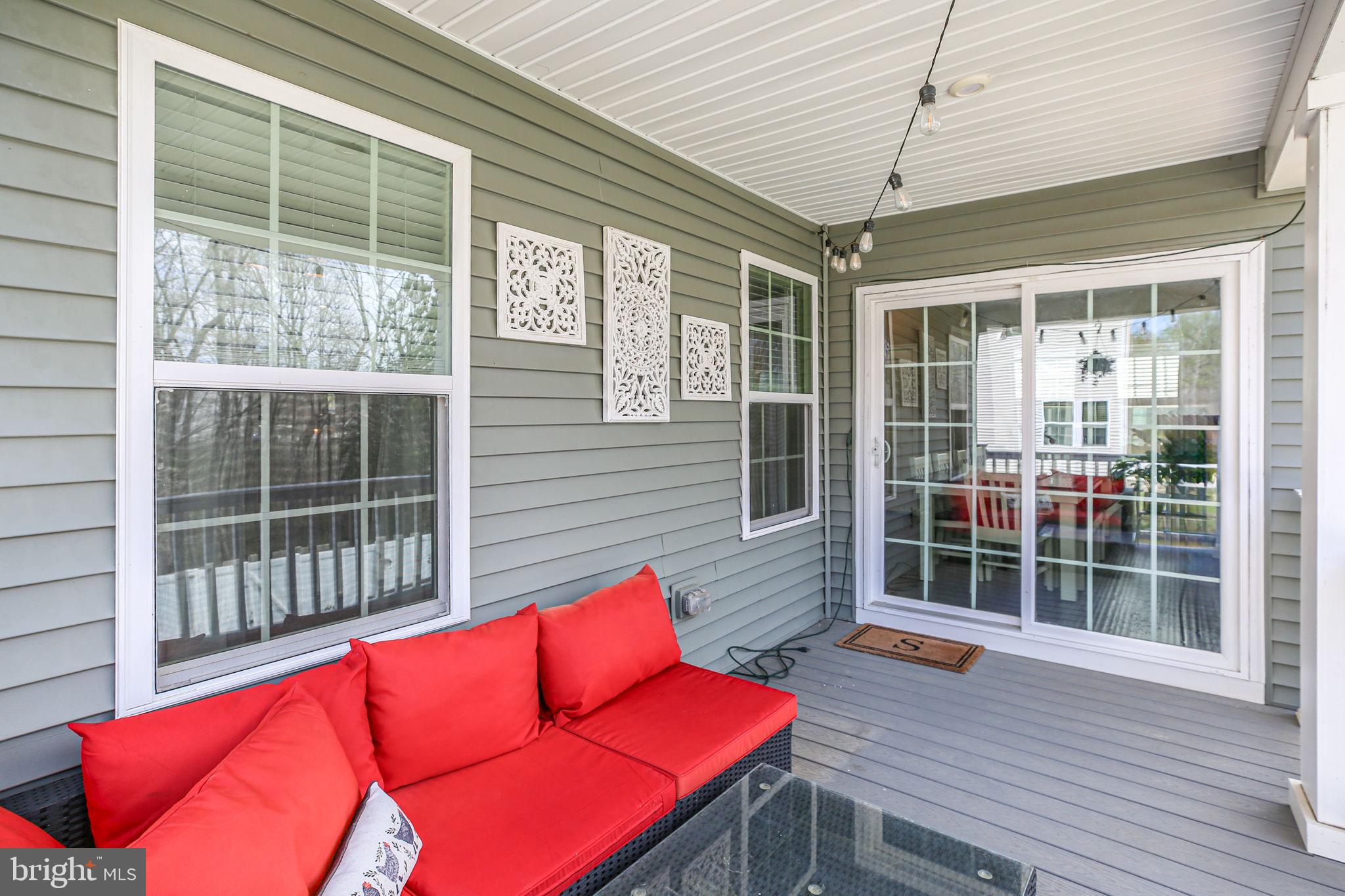 THE VILLAGE AT COURTHOUSE COMMONS - Residential