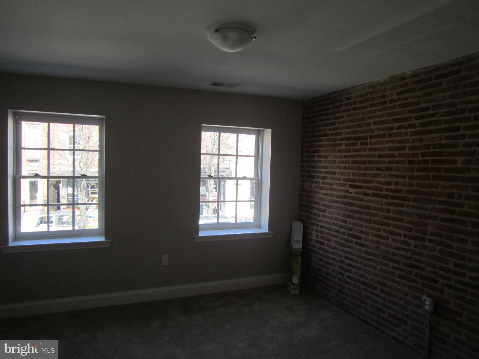 FELLS POINT HISTORIC DISTRICT - Residential Lease