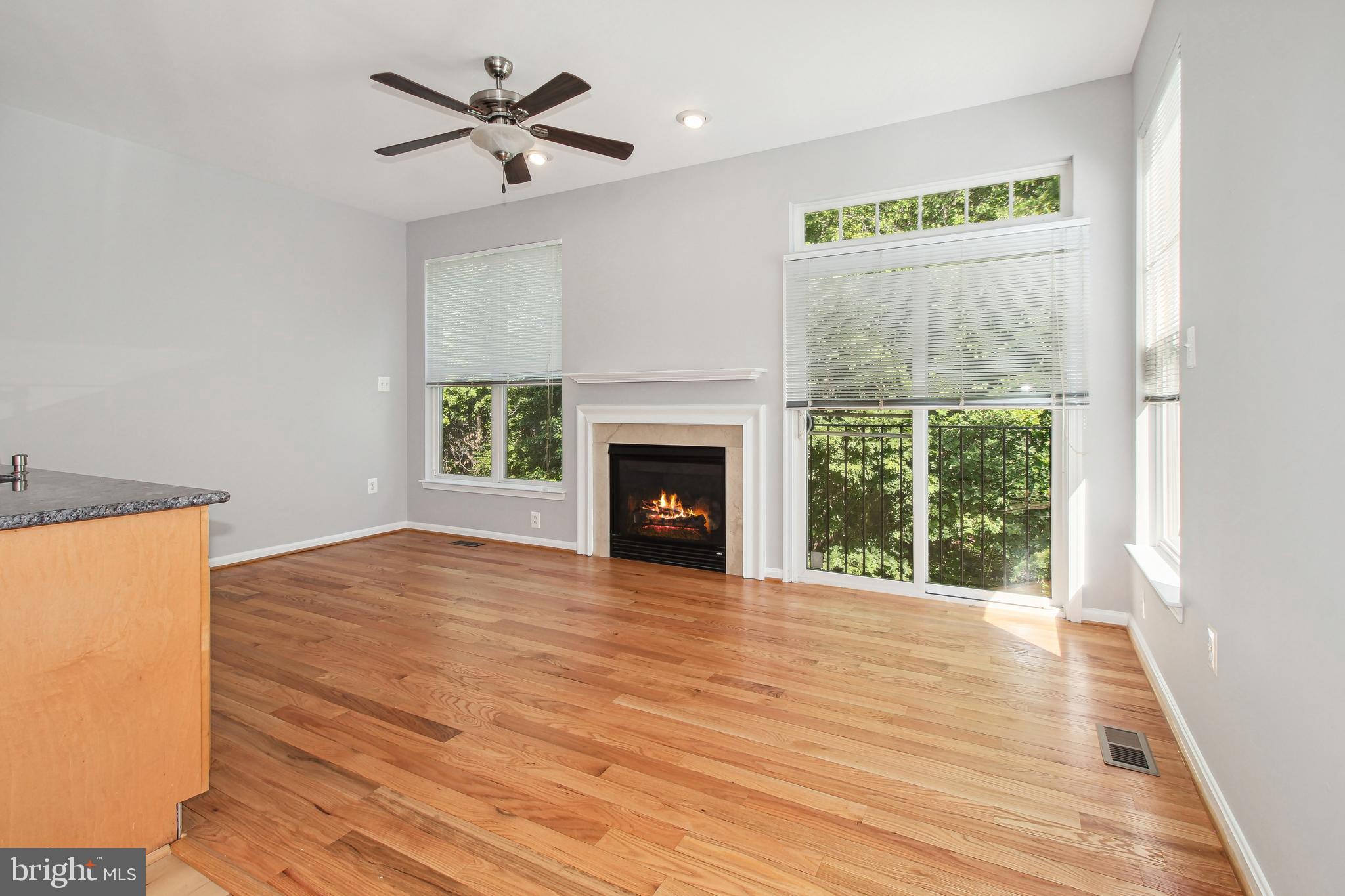 SEVEN OAKS - Residential