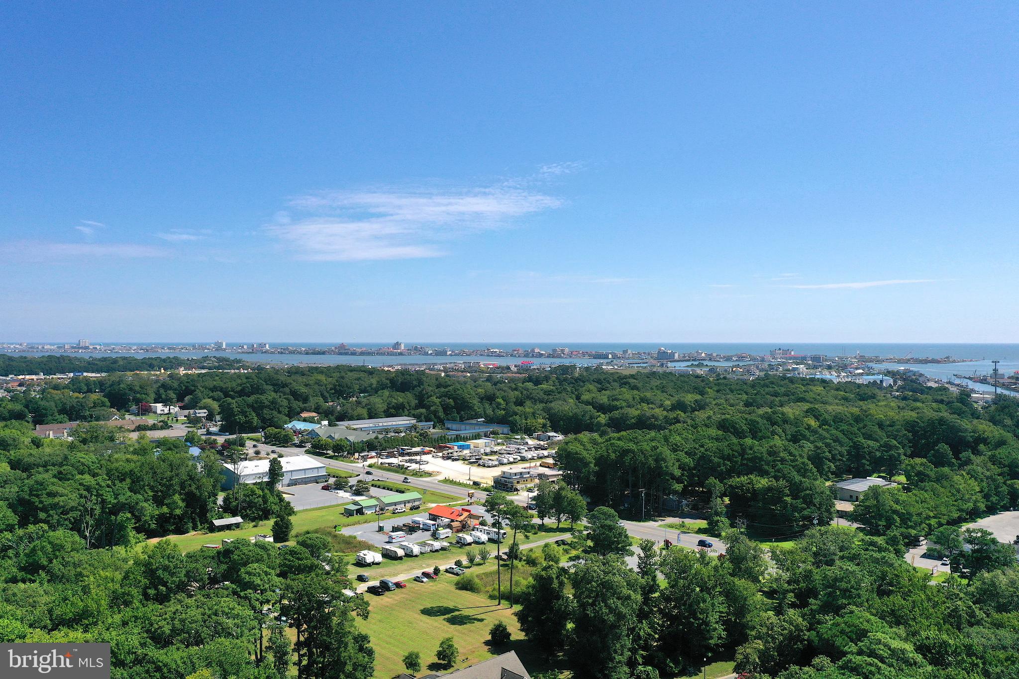 WHISPERING WOODS - Residential