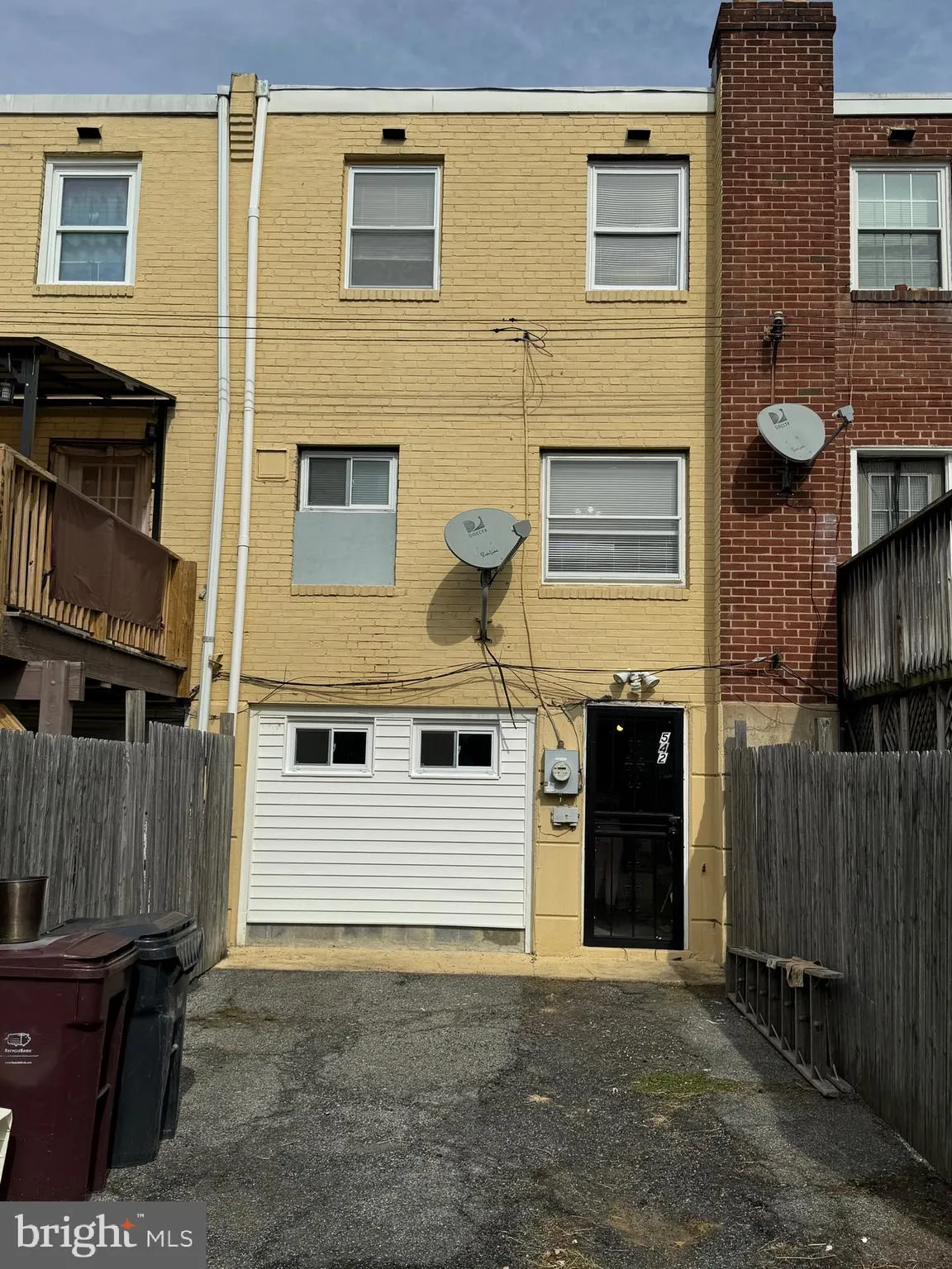 Wilmington, Delaware 19802, United States, 3 Bedrooms Bedrooms, ,1 BathroomBathrooms,Residential,Contingent,19692