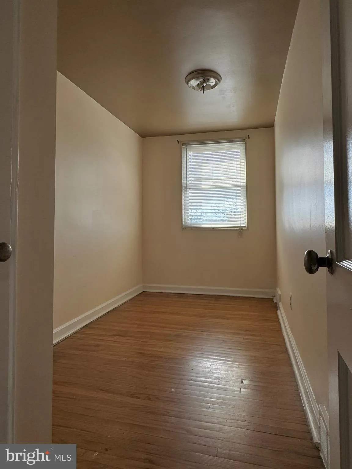 Wilmington, Delaware 19802, United States, 3 Bedrooms Bedrooms, ,1 BathroomBathrooms,Residential,Contingent,19692