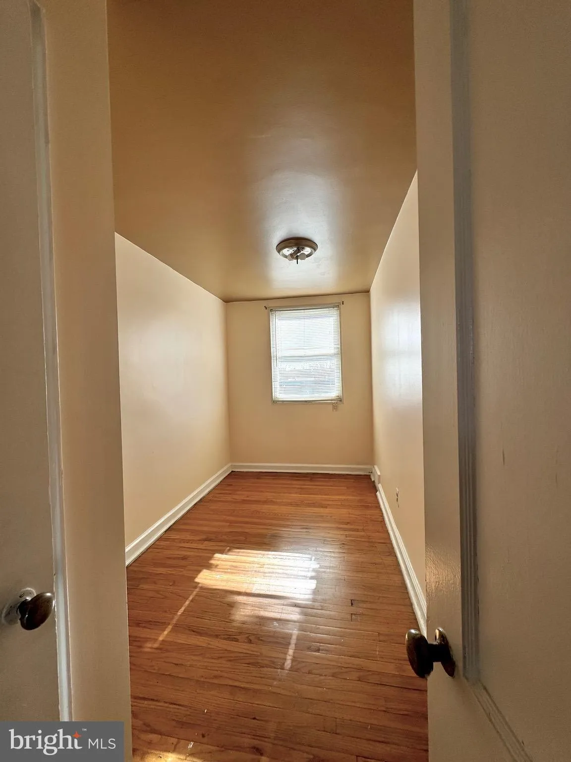 Wilmington, Delaware 19802, United States, 3 Bedrooms Bedrooms, ,1 BathroomBathrooms,Residential,Contingent,19692