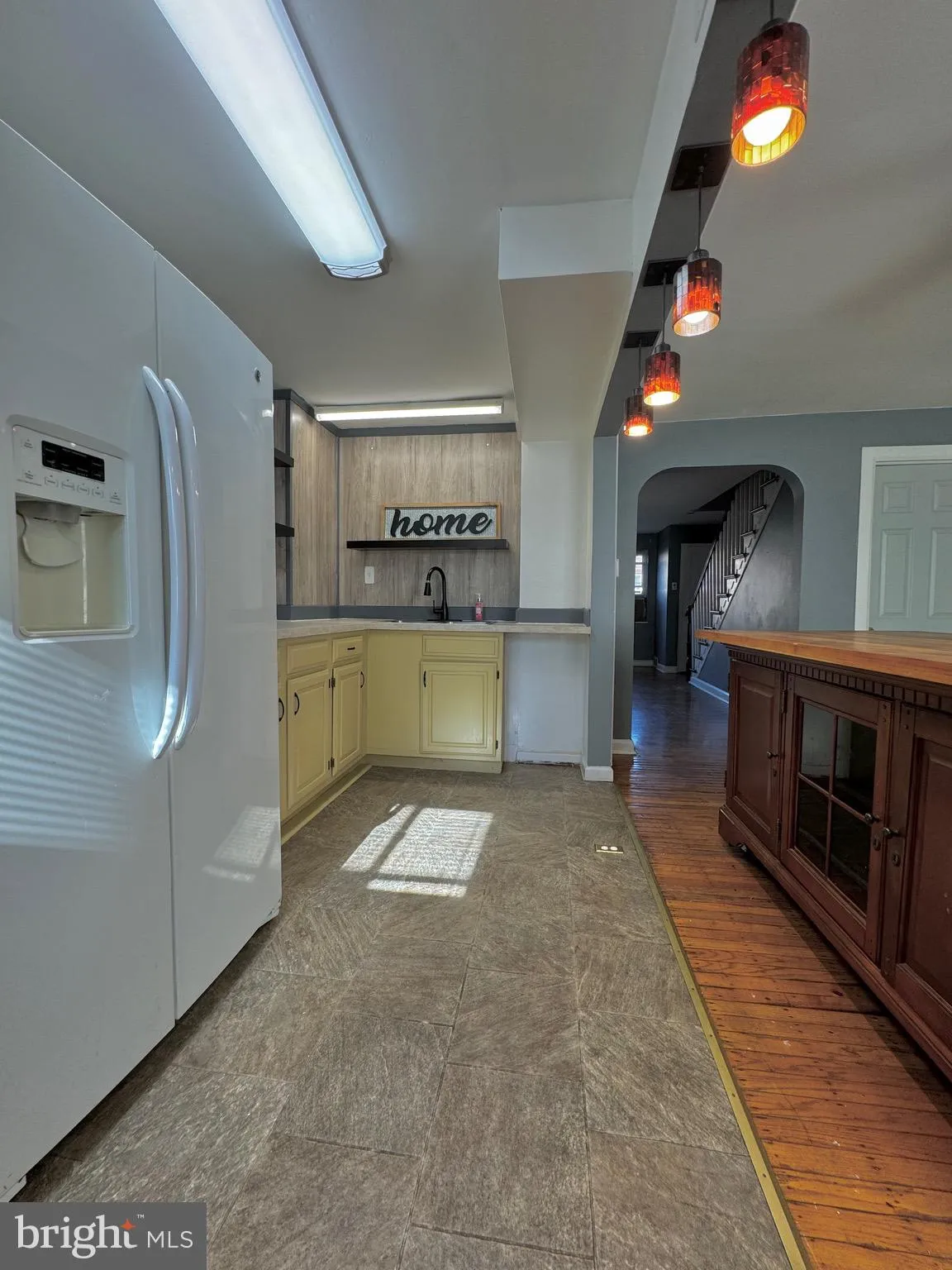 Wilmington, Delaware 19802, United States, 3 Bedrooms Bedrooms, ,1 BathroomBathrooms,Residential,Contingent,19692