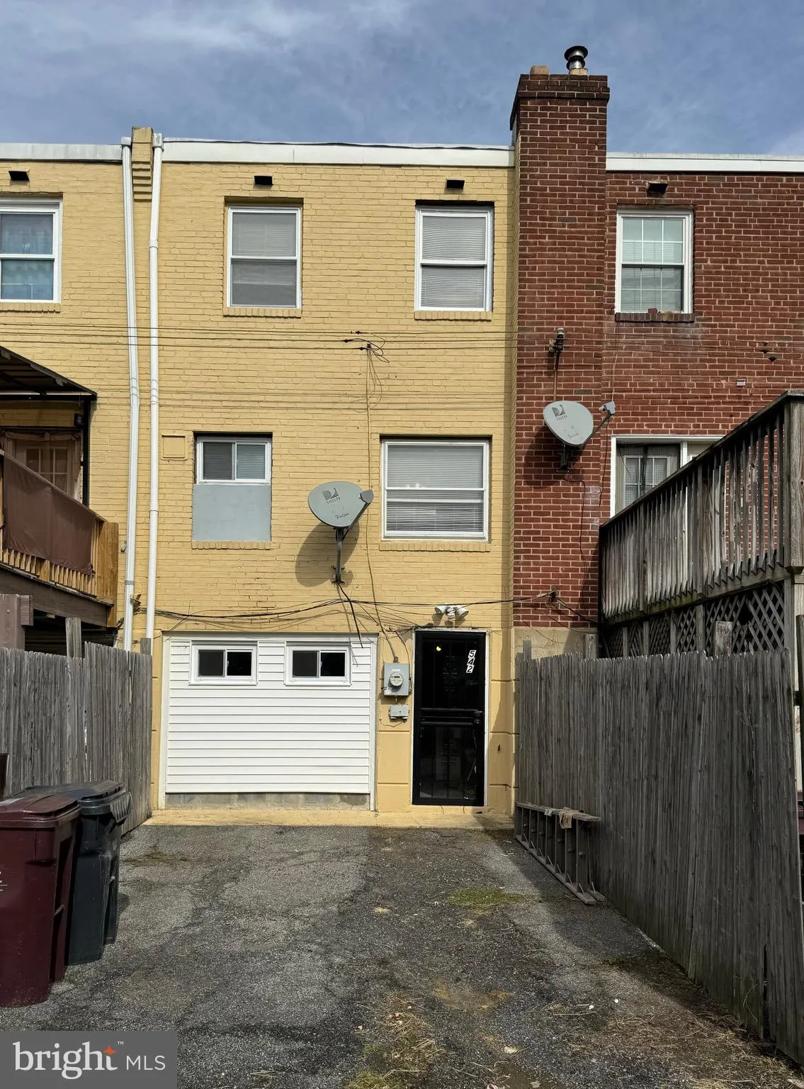 Wilmington, Delaware 19802, United States, 3 Bedrooms Bedrooms, ,1 BathroomBathrooms,Residential,Contingent,19692