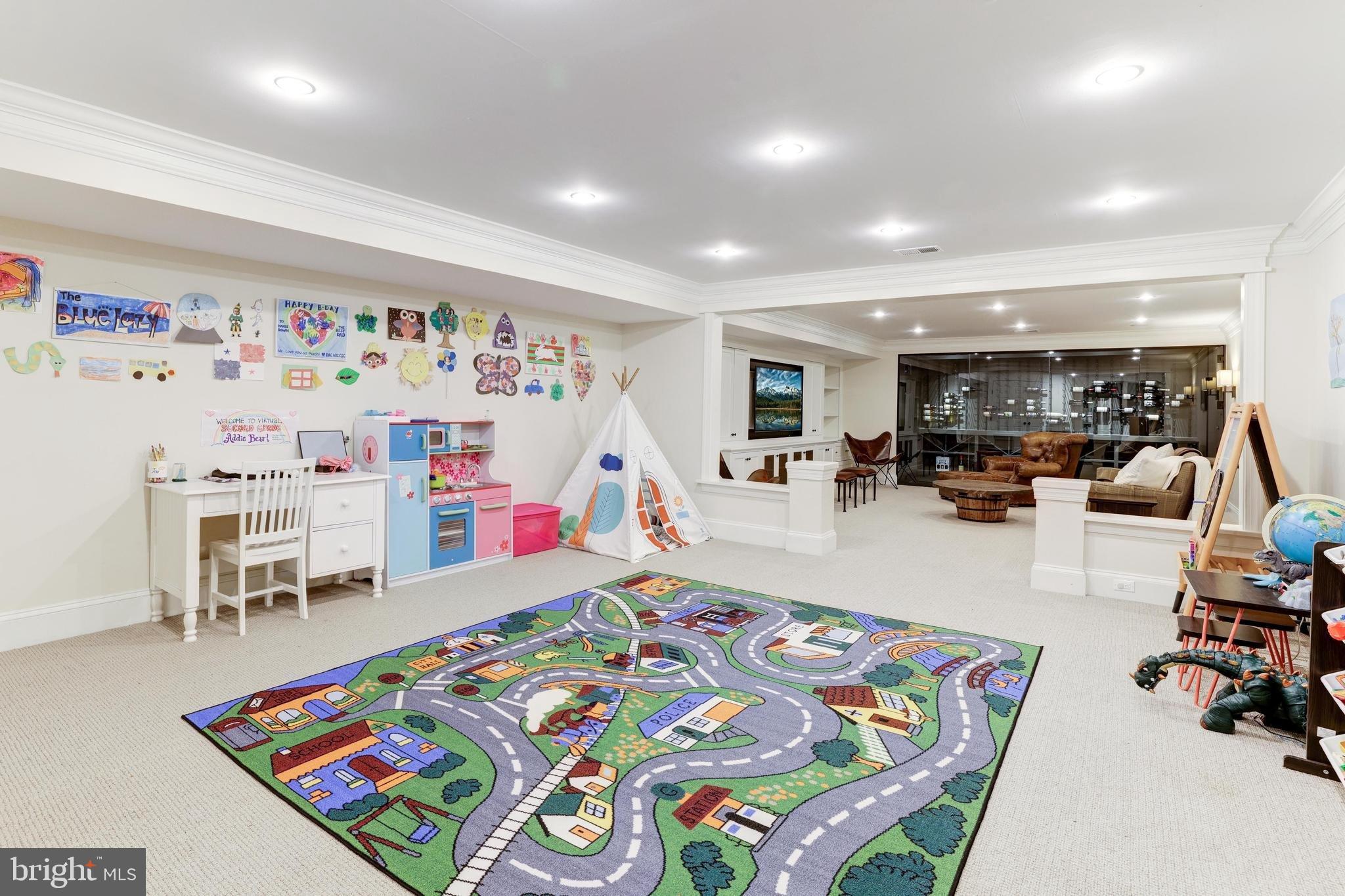 FRANKLIN PARK - Residential