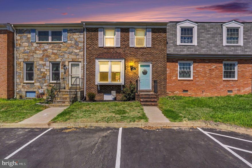 Welcome home to 1717 Meadow Dr—this well-maintained, move-in-ready townhome offers comfort, space, and a convenient Stafford County location you’ll love. Nestled in an established neighborhood, the home provides easy access to shopping, dining, the VRE, and is just minutes from Downtown Fredericksburg.
Inside, you’ll find a bright and welcoming open layout that’s ideal for everyday living. The main level features a comfortable living area that flows seamlessly into the kitchen and dining space, along with a convenient half bath. The kitchen offers ample cabinet and counter space, plus direct access to the backyard—complete with a covered porch and fully fenced yard, perfect for entertaining and easy indoor-outdoor living.
Upstairs, you’ll find three well-sized bedrooms and a full bath, offering flexibility for family, guests, or a home office. Each space has been thoughtfully maintained, creating a home that feels clean, functional, and ready for its next owner.
With its prime location, functional layout, and move-in-ready condition, 1717 Meadow Dr is a fantastic opportunity to settle into a home that truly fits your lifestyle.