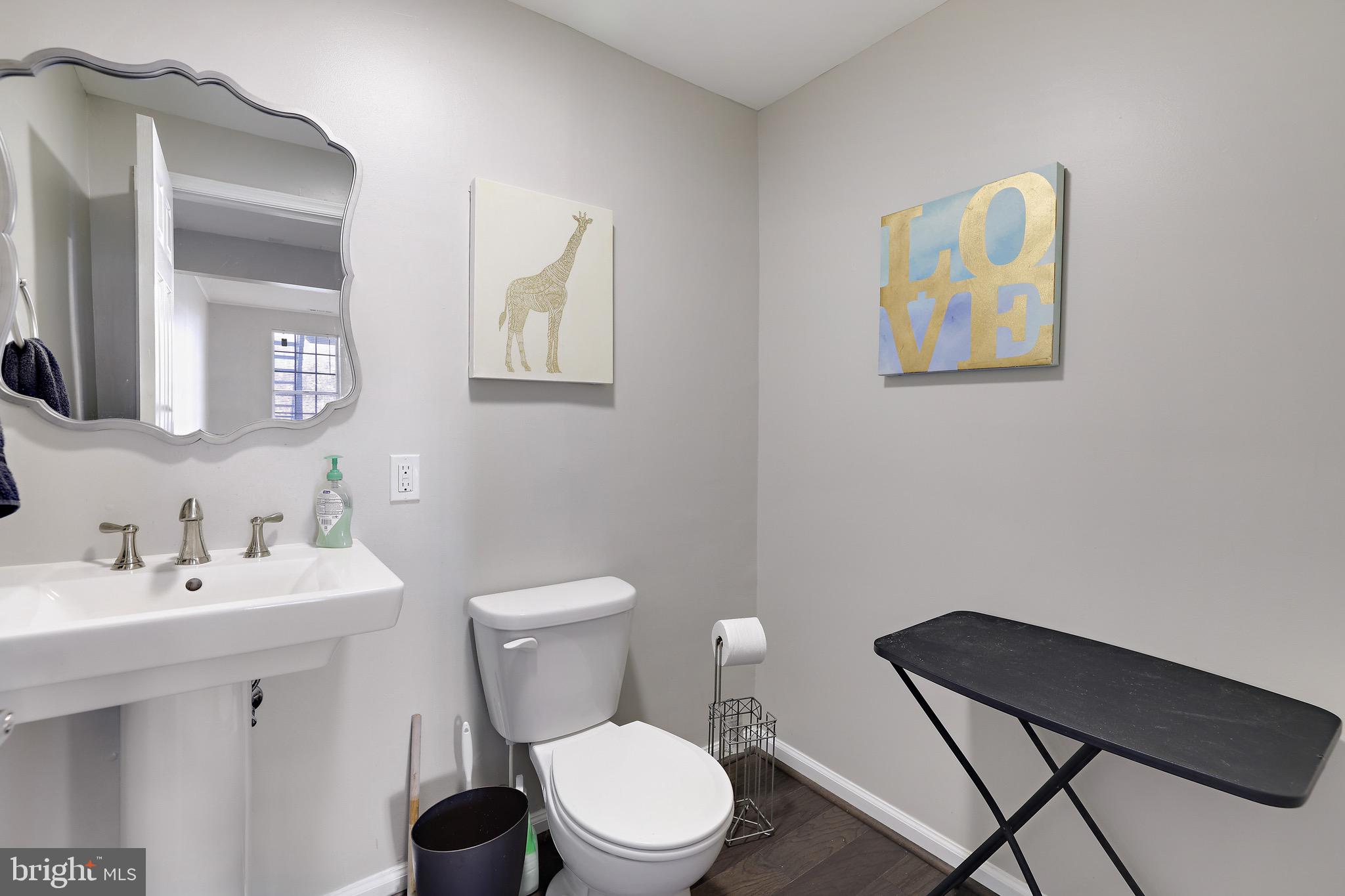 SEVEN OAKS - Residential