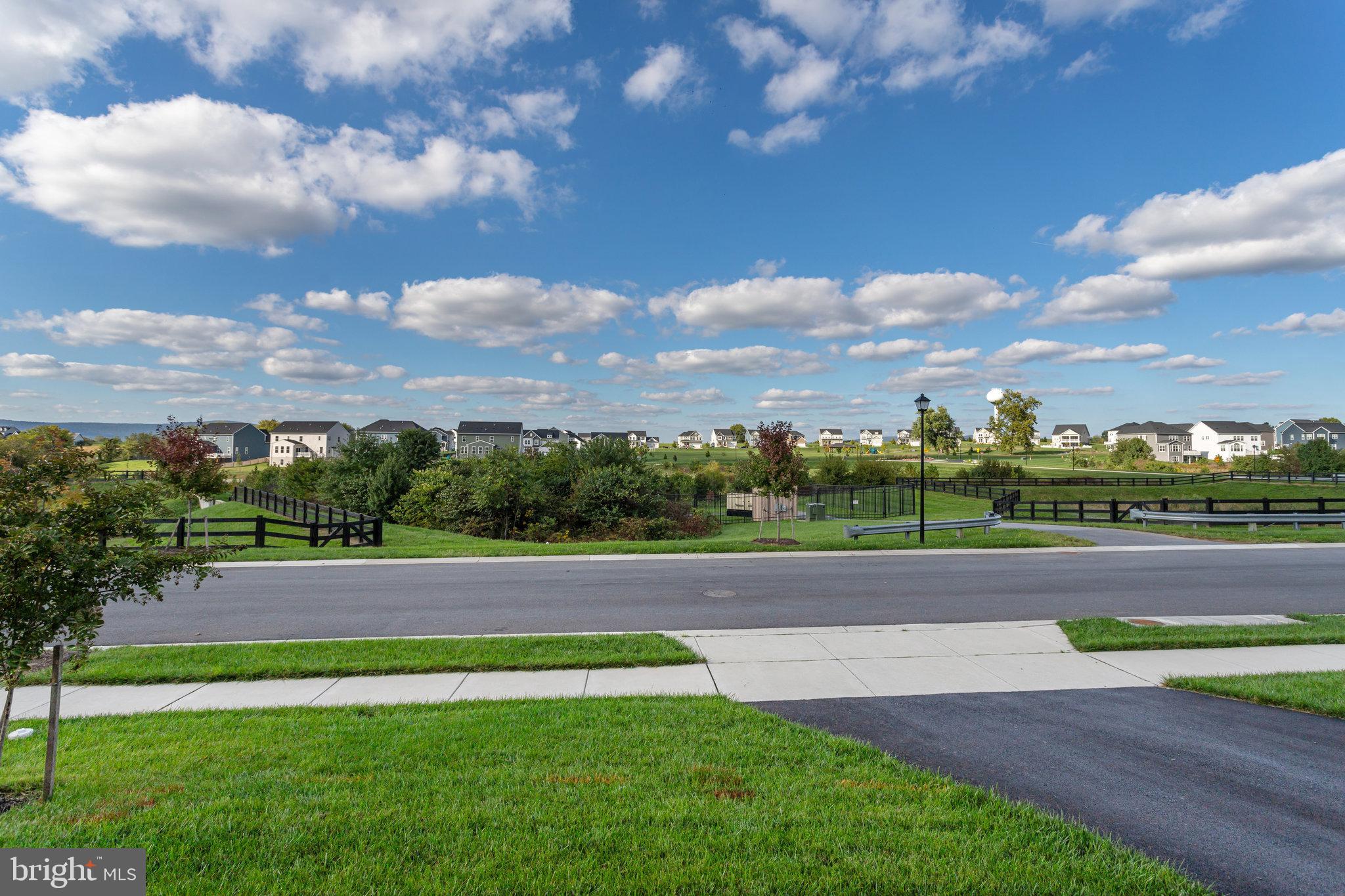 WOODBOURNE MANOR - Residential