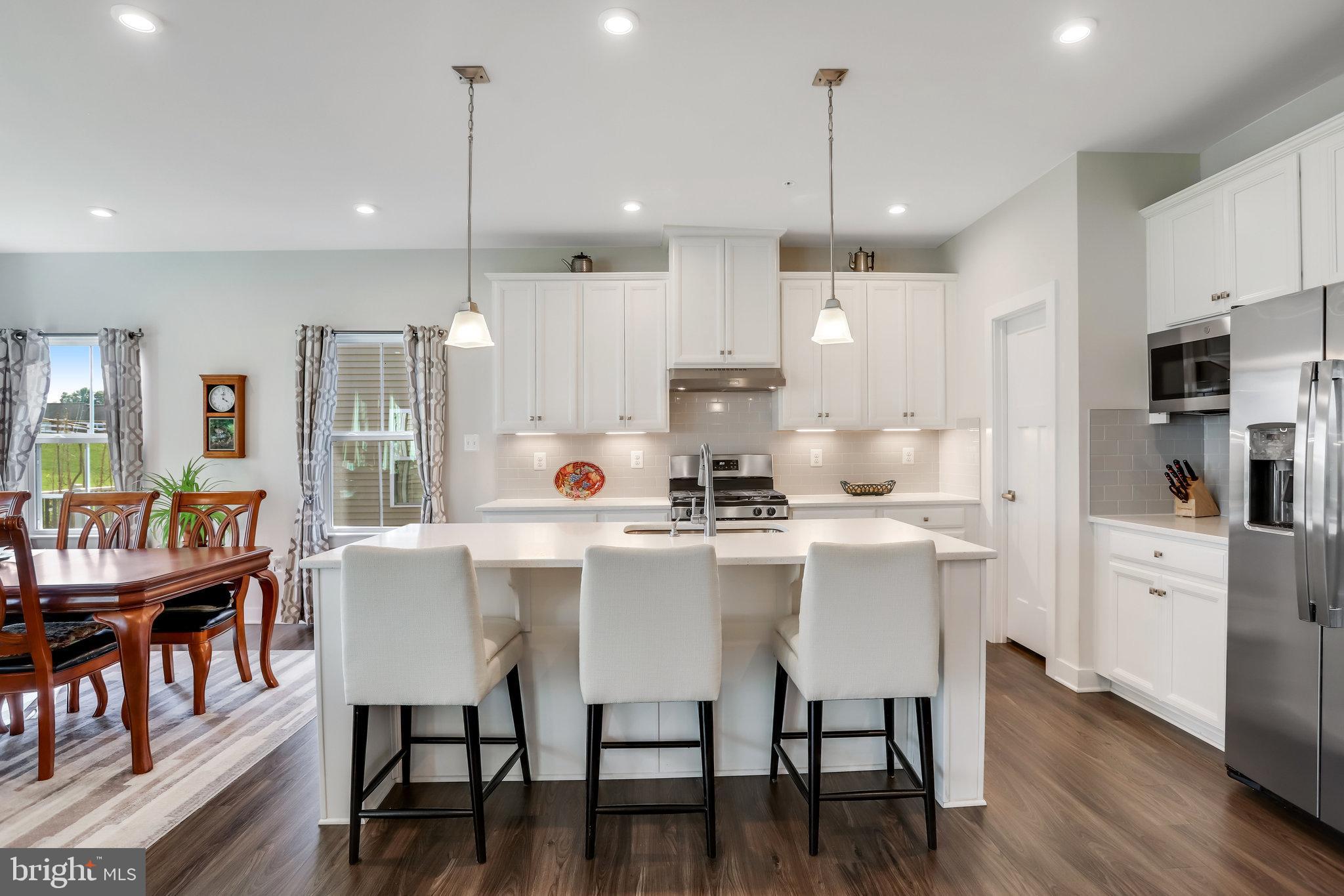 WOODBOURNE MANOR - Residential