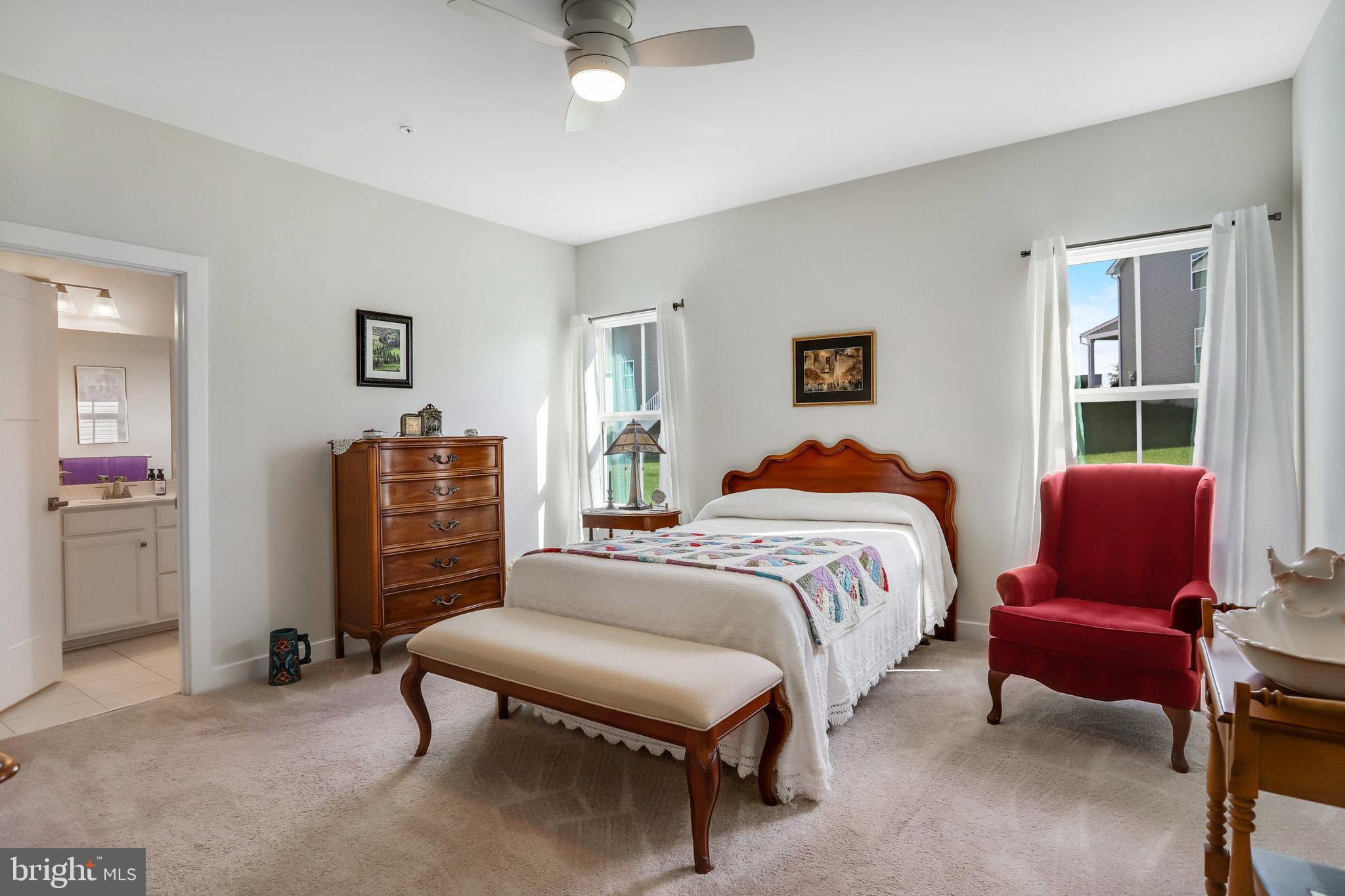 WOODBOURNE MANOR - Residential