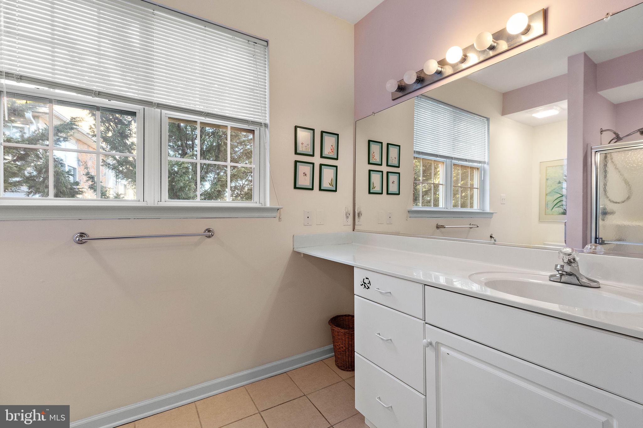 VICTORIA GARDENS - Residential