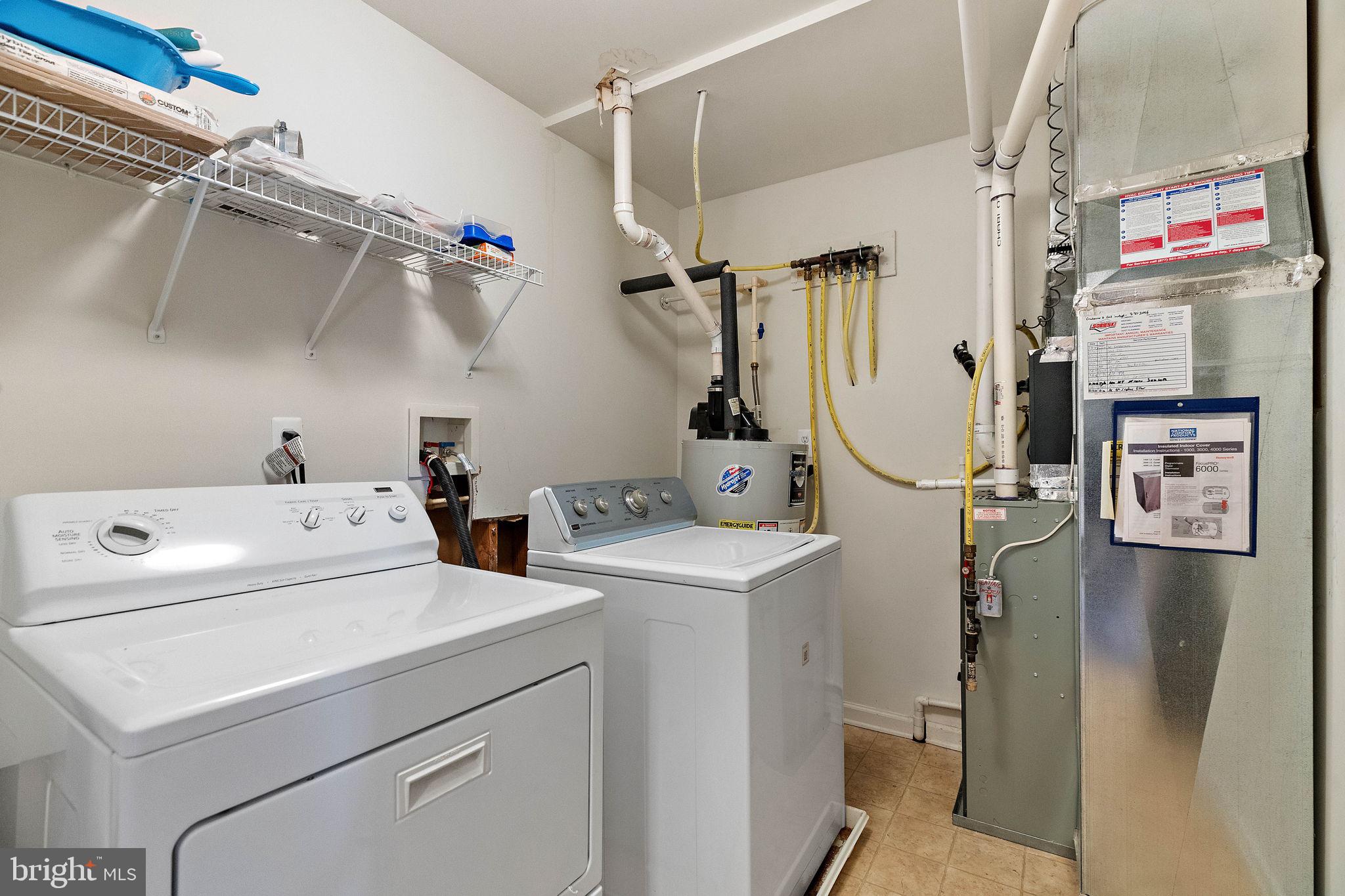 VICTORIA GARDENS - Residential