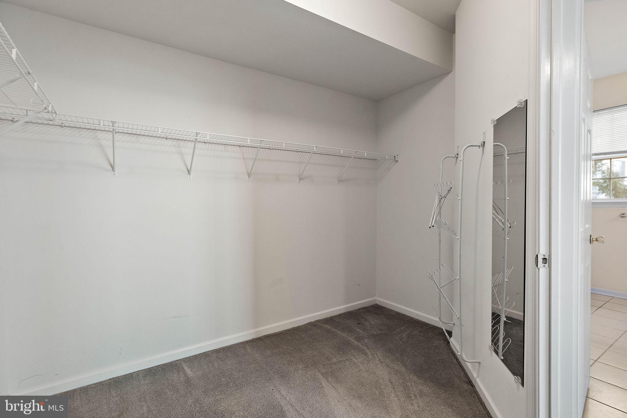 VICTORIA GARDENS - Residential