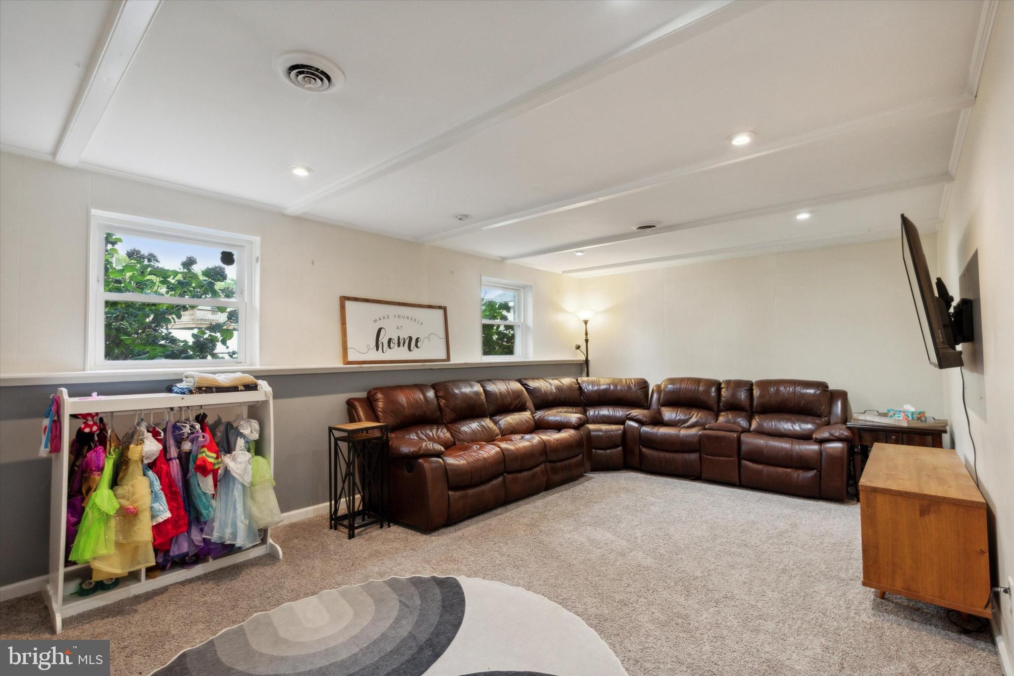 GLENSIDE - Residential