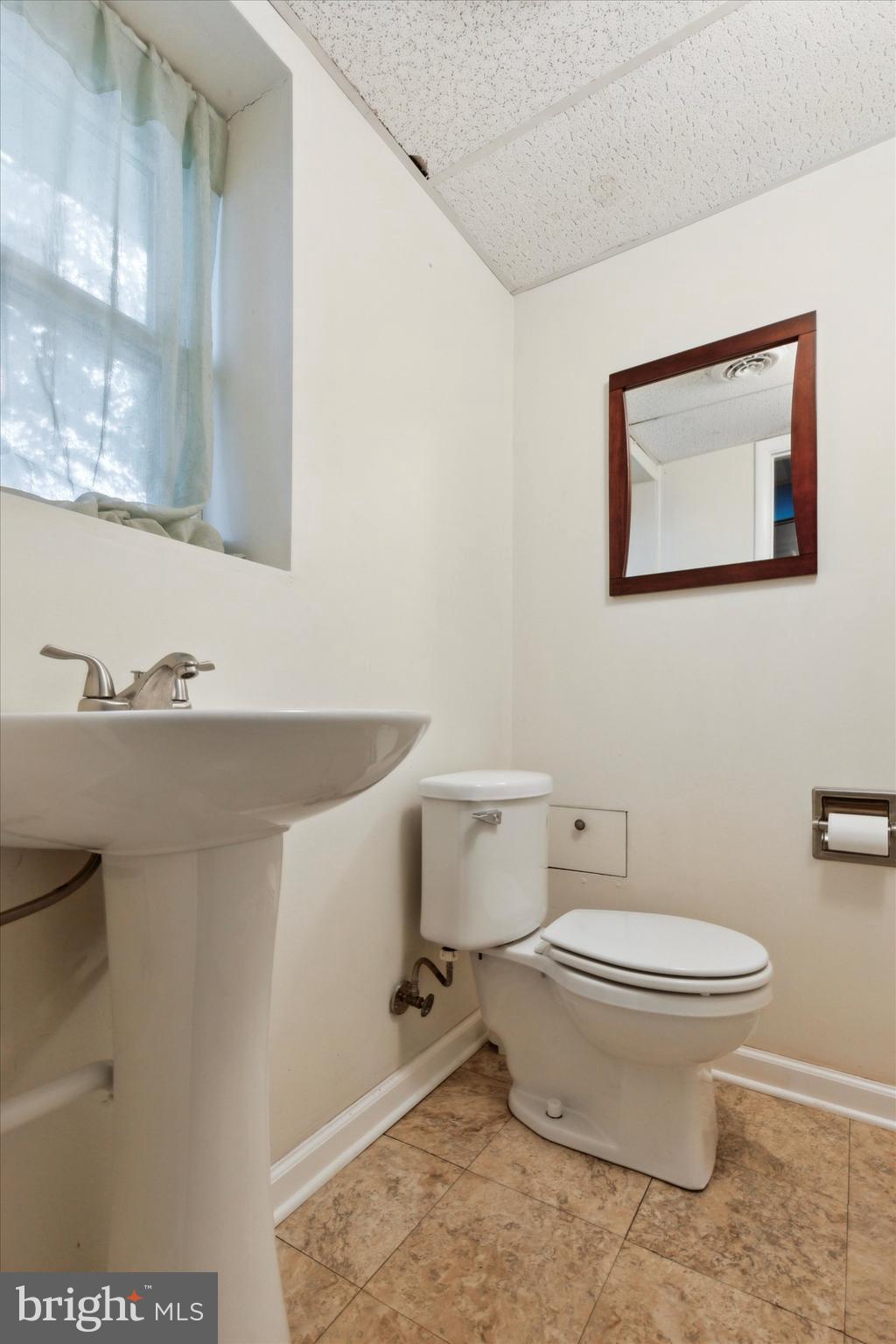 GLENSIDE - Residential