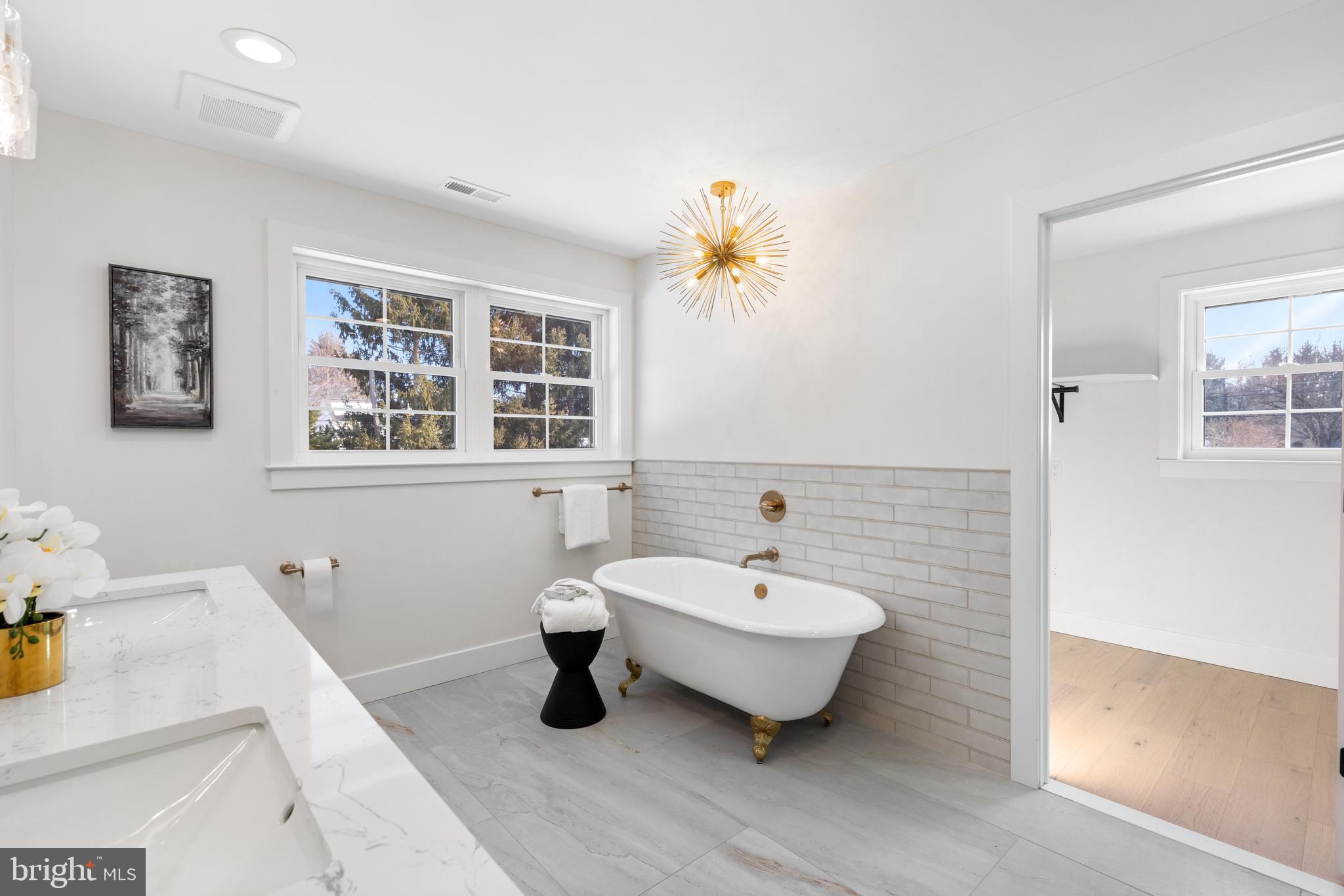 DOYLESTOWN BORO - Residential