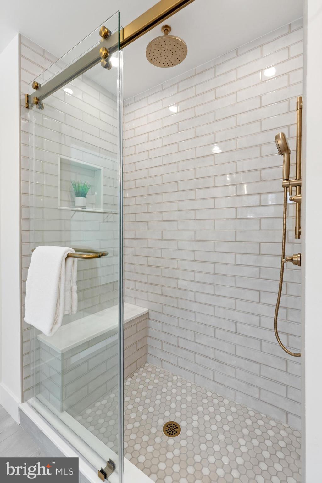 DOYLESTOWN BORO - Residential