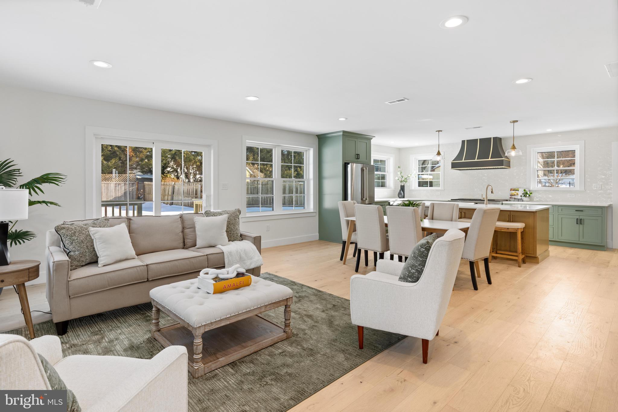 DOYLESTOWN BORO - Residential