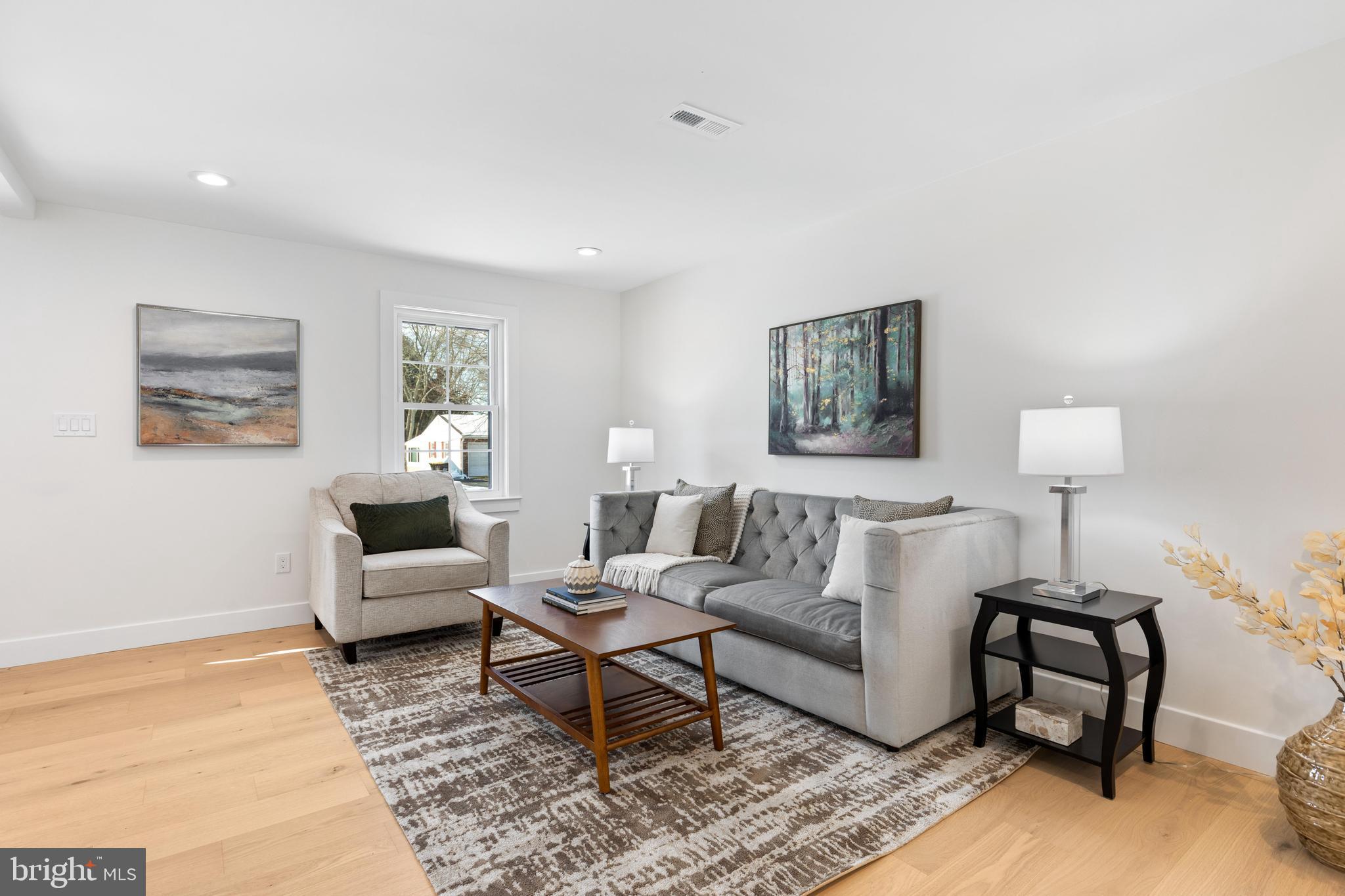 DOYLESTOWN BORO - Residential