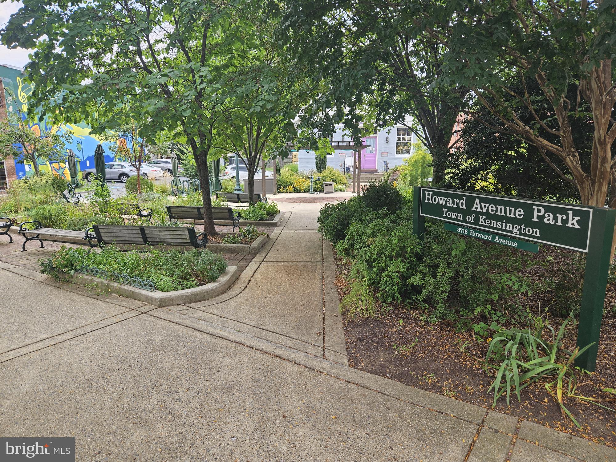 ROCK CREEK PALISADES - Residential