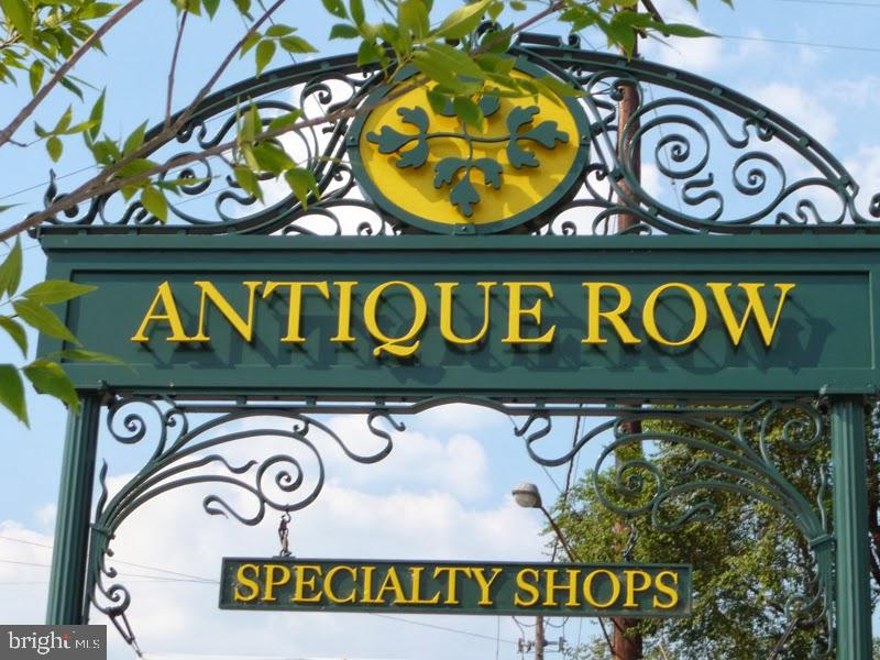 ROCK CREEK PALISADES - Residential