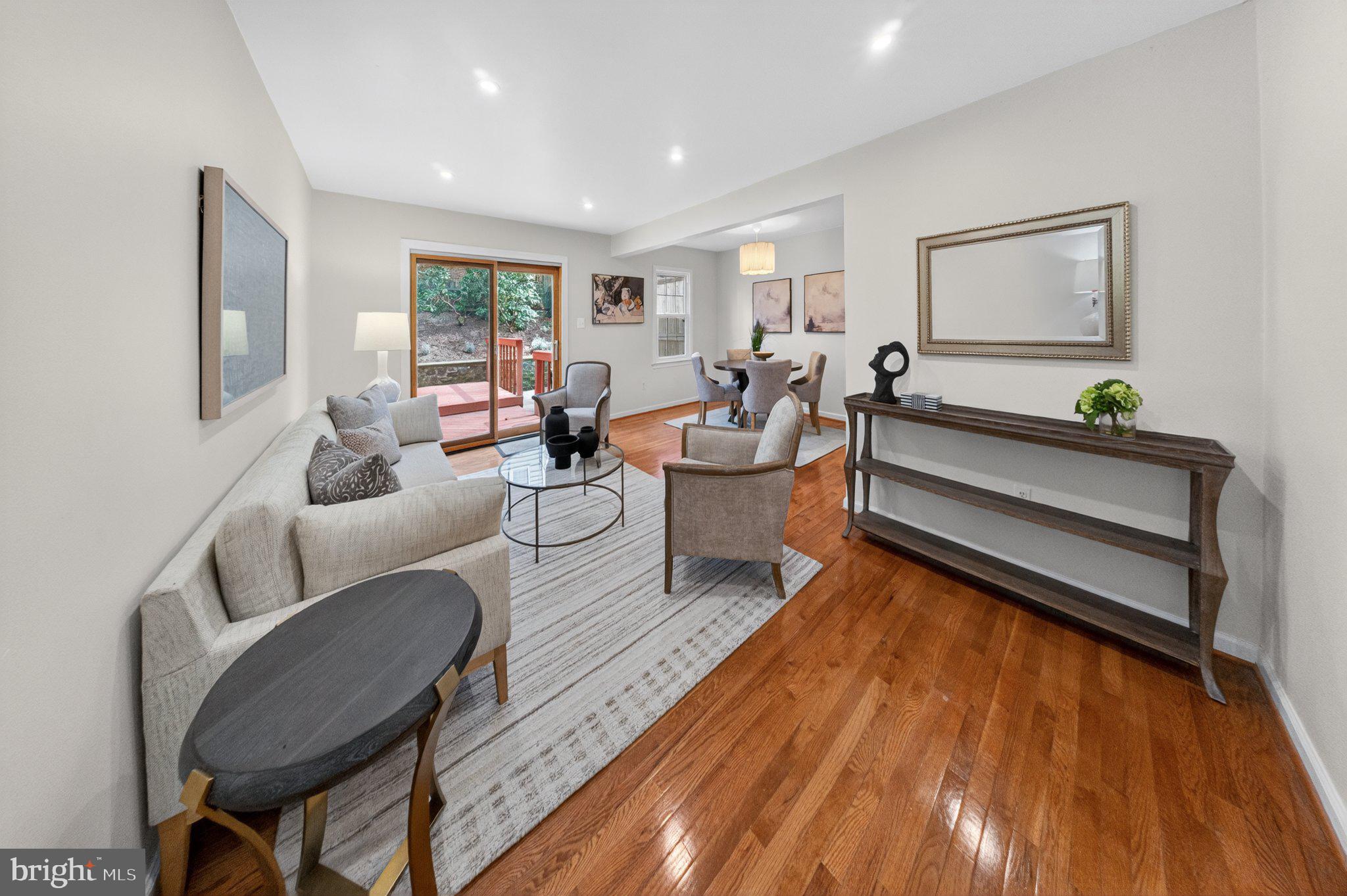 ROCK CREEK PALISADES - Residential