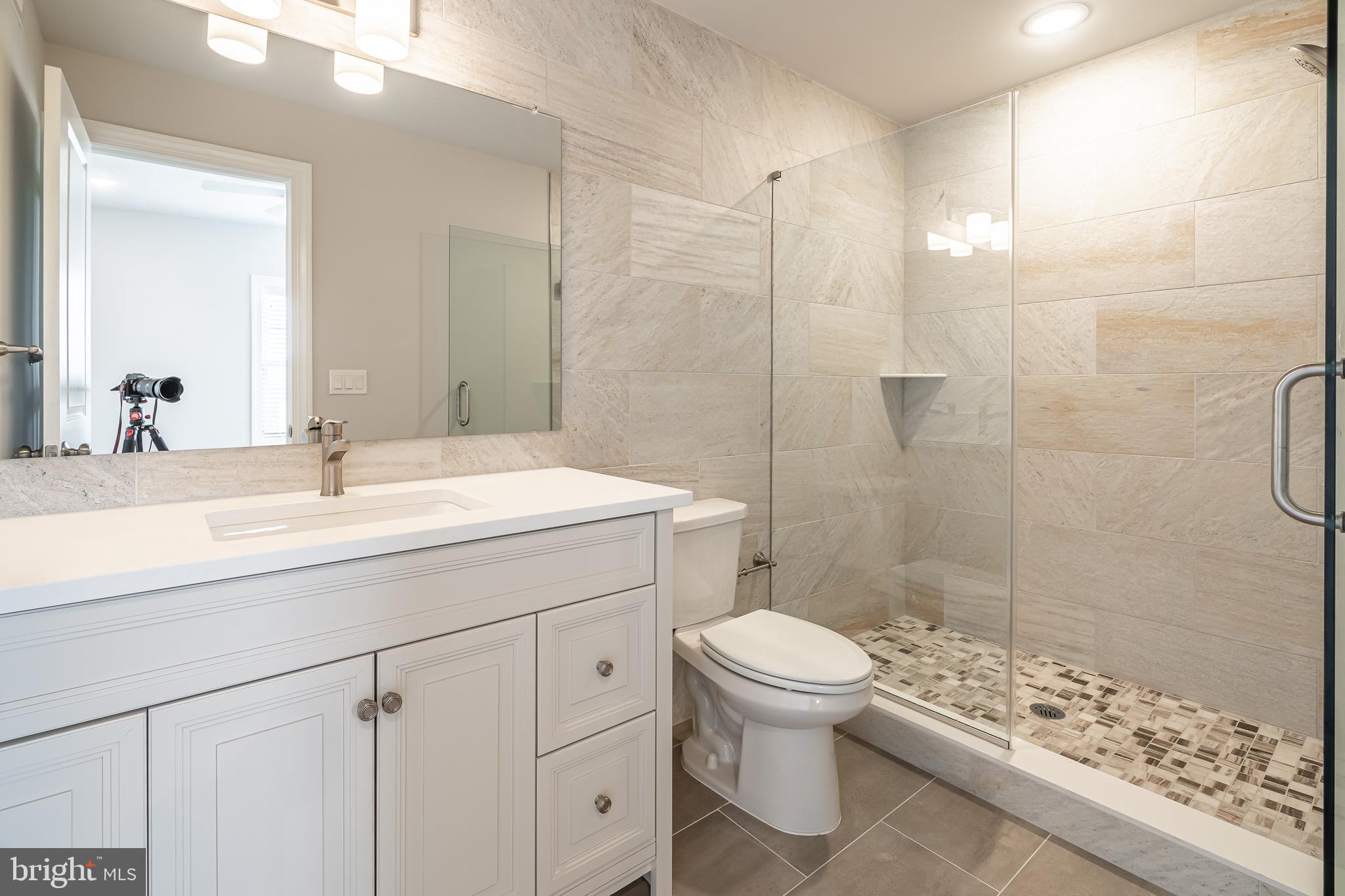 GRADUATE HOSPITAL - Residential Lease