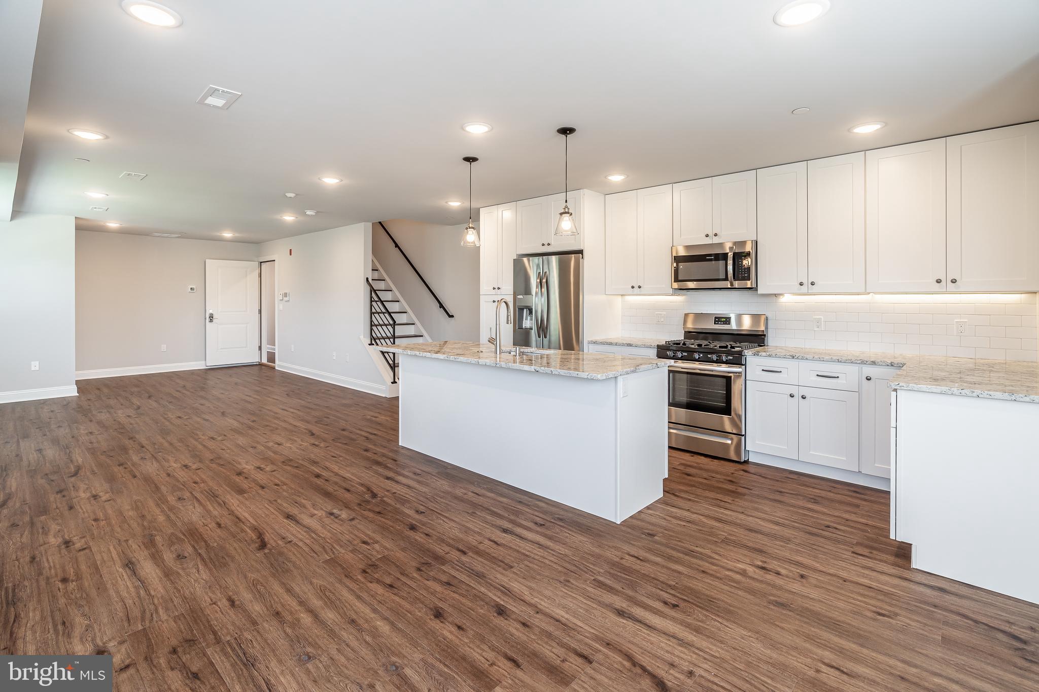 GRADUATE HOSPITAL - Residential Lease