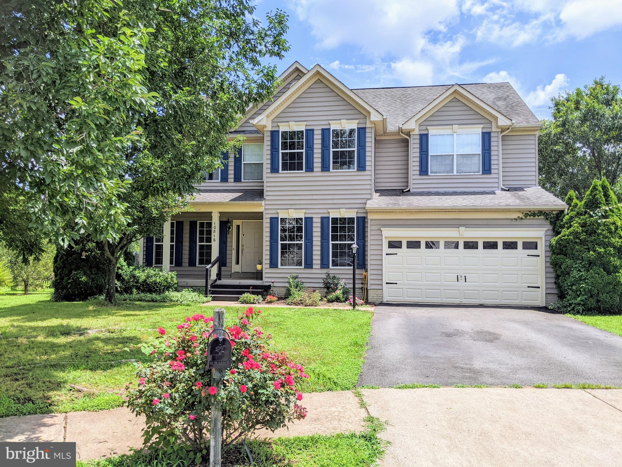 REMARKABLY SPACIOUS AND BEAUTIFUL HOME AT THE END OF A CUL-DE-SAC. BACKS TO OPEN AREA AND TREES BEYOND. 4 BEDROOMS AND 3 FULL BATHS. (ALL 4' BUILDER BUMP OUTS INCORPORATED INTO THIS FLOORPLAN). FROM THE FRONT PORCH, A WIDE ENTRY FOYER SEPARATES FORMAL A DINING ROOM AND LIVING ROOM/ PARLOR. TWO STORY FAMILY ROOM W/ GAS FLOOR-TO-CEILING STONE FIREPLACE. STUDY ON THE MAIN LEVEL COULD ALSO BE A MAIN LEVEL IN-LAW BEDROOM W/ FULL BATH. GRANITE, GOURMET KITCHEN W/ DOUBLE OVEN, NEW DISHWASHER (2025), CLASS COOKTOP, LARGE REFRIGERATOR, DESIGNER WINDOW-PANE CABINETS, BLACKSPLASH, GRANITE ISLAND W/ OVERHANG FOR STOOLS. UPSTAIRS: CATWALK TO OVERSIZED BEDROOMS. DOUBLE DOOR ENTRY TO PRIMARY BEDROOM HAS VAULTED CEILINGS AND PLANT SHELF. UNBELIEVABLE WALK-IN CLOSET. CUSTOM DESIGNED, PRIMARY BATHROOM WITH UNIQUE SHOWER, CLAW-FOOT TUB AND DOUBLE SINK. OTHER BEDROOMS W/ VAULTED CEILINGS AND LARGE, WALK-IN CLOSETS. (AMAZING 2ND BEDROOM IS 18X12!!) DOWNSTAIRS: PARTIALLY FINISHED BASEMENT, WALK-OUT STAIRS...AN AMAZING SPACE TO FIT YOUR OWN IDEAS FOR DESIGN AND COMFORT. OUTSIDE: TWO CAR GARAGE AND PERFECT-SIZED DRIVEWAY. BACKYARD HAS DECORATIVE FENCING AND A TIERED DECK WITH METAL PICKETS. UPDATES IN 2025: NEW DISHWASHER, ALL-IN-ONE WASHER/DRYER (SUPER COOL) AND NEW LVP FLOORING ON MAIN LEVEL.