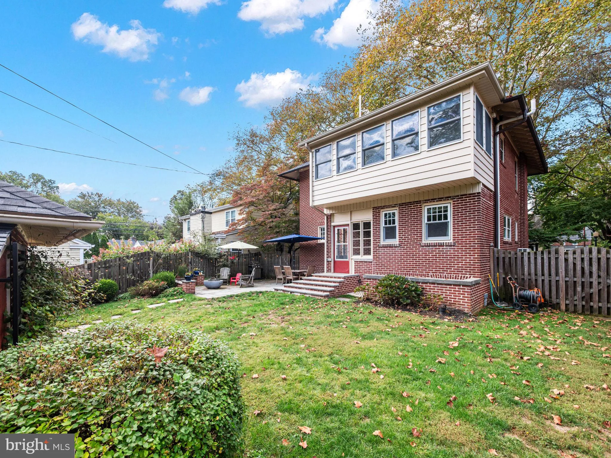 Allentown, Pennsylvania 18104, United States, 4 Bedrooms Bedrooms, ,2 BathroomsBathrooms,Residential,Coming Soon,221184