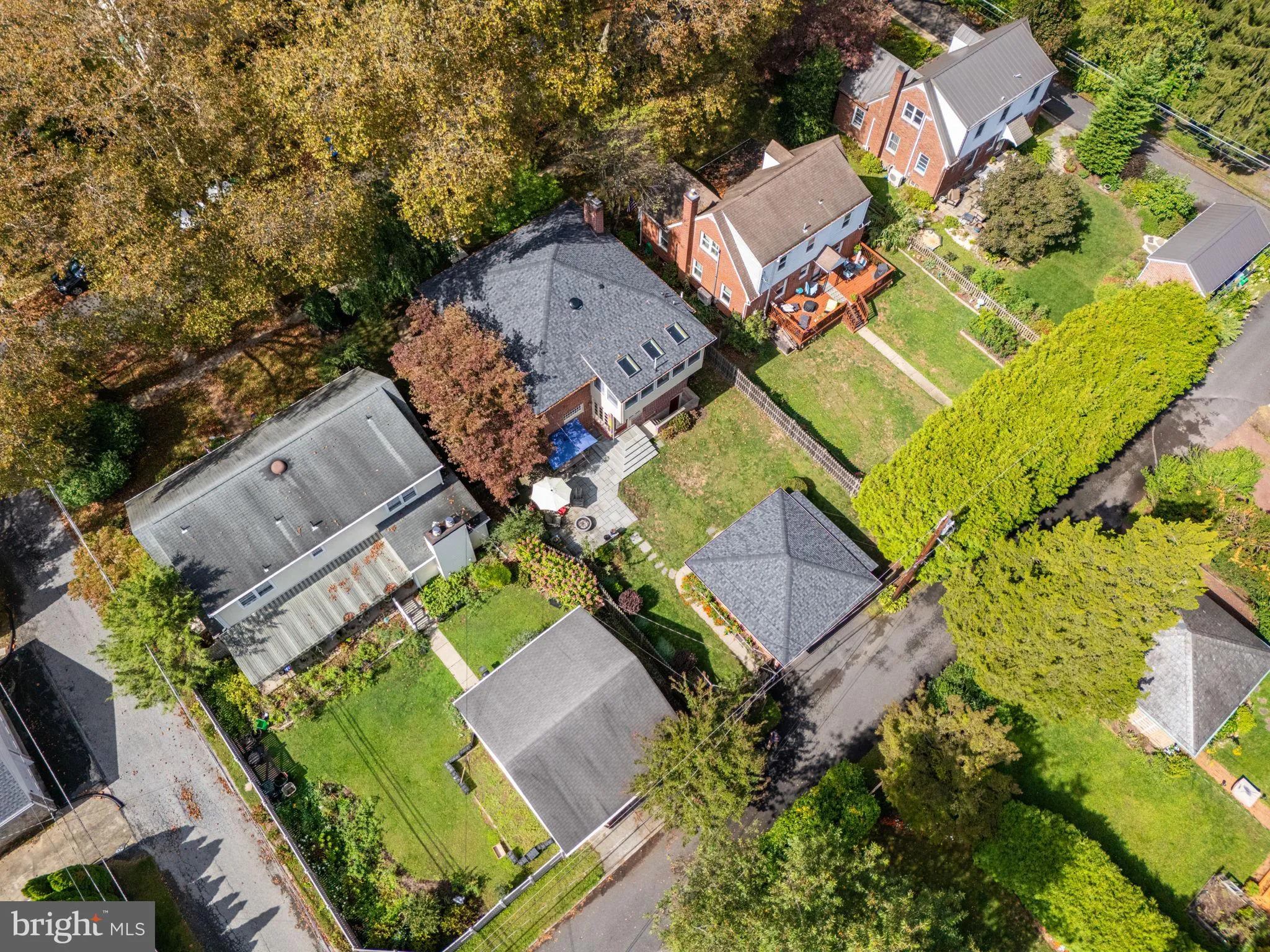 Allentown, Pennsylvania 18104, United States, 4 Bedrooms Bedrooms, ,2 BathroomsBathrooms,Residential,Coming Soon,221184