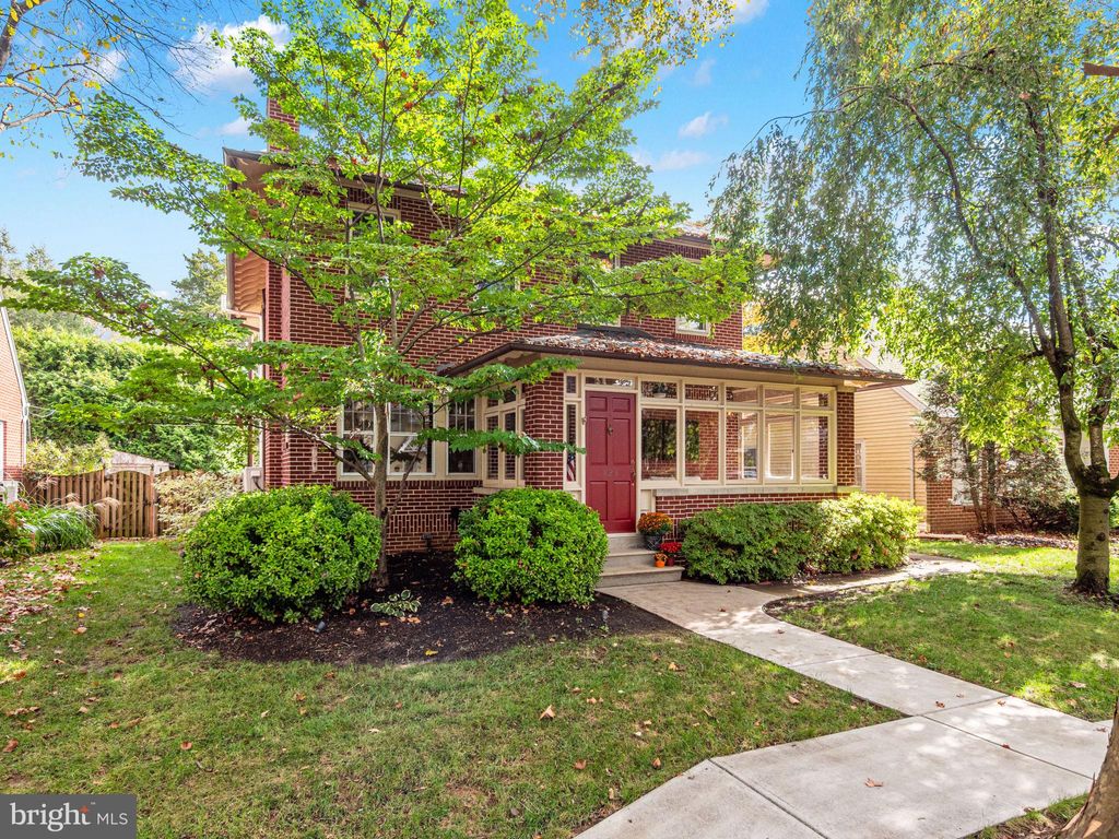 Photo of 823 N Broad Street, ALLENTOWN, PA 18104 (MLS # PALH2013498)