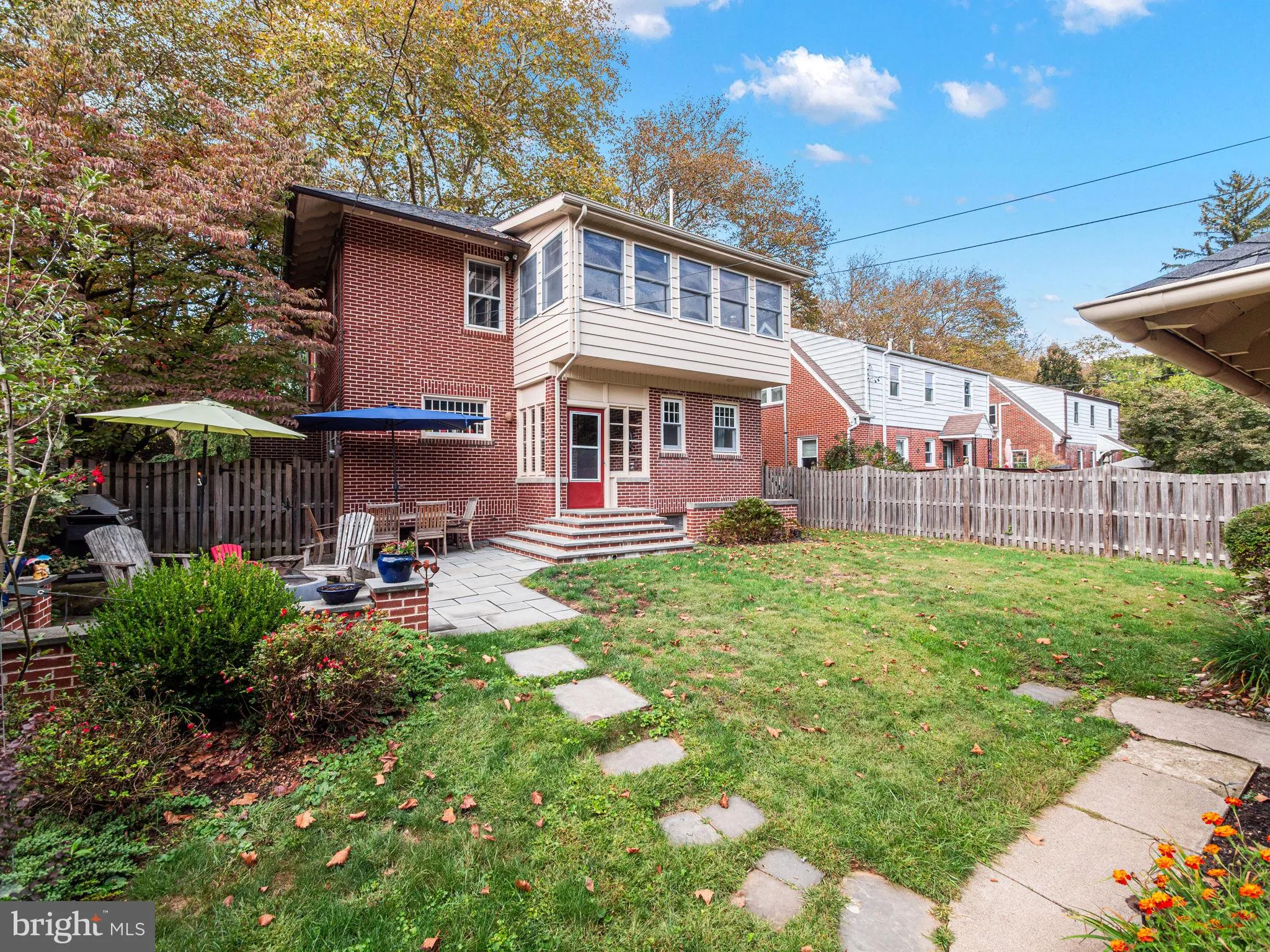 Allentown, Pennsylvania 18104, United States, 4 Bedrooms Bedrooms, ,2 BathroomsBathrooms,Residential,Coming Soon,221184