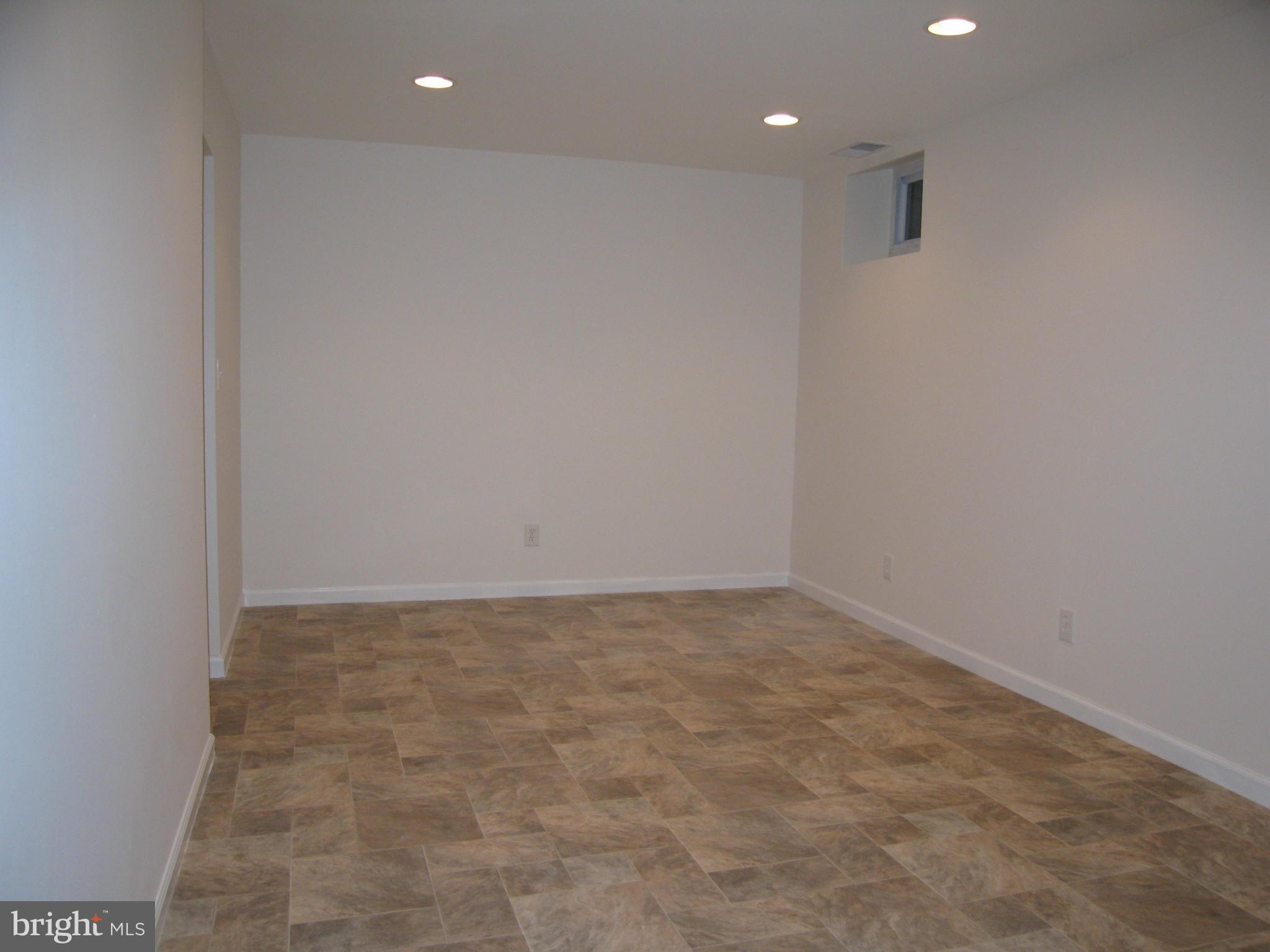 WESTRIDGE OF ALEXANDRIA - Residential