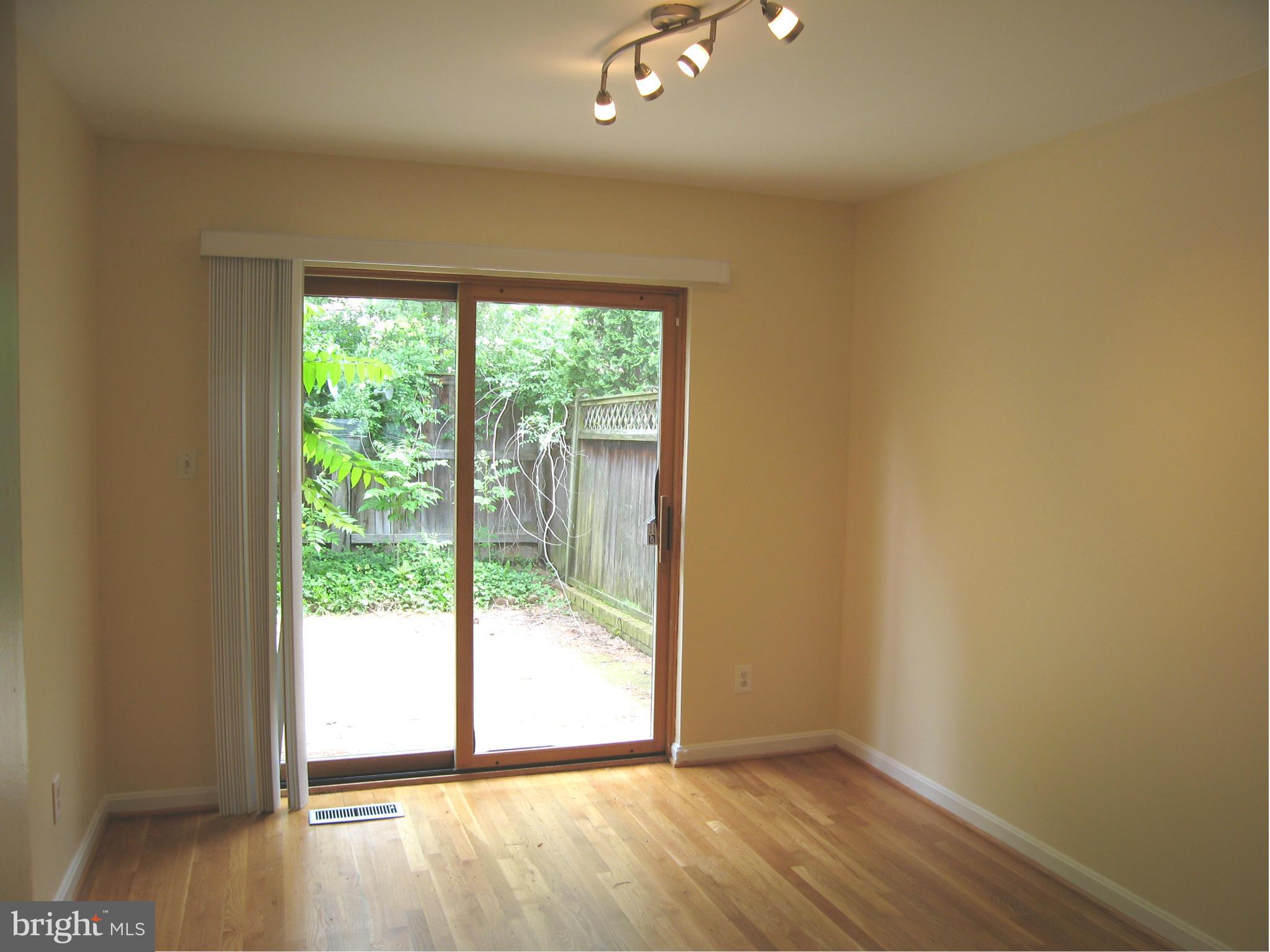 WESTRIDGE OF ALEXANDRIA - Residential