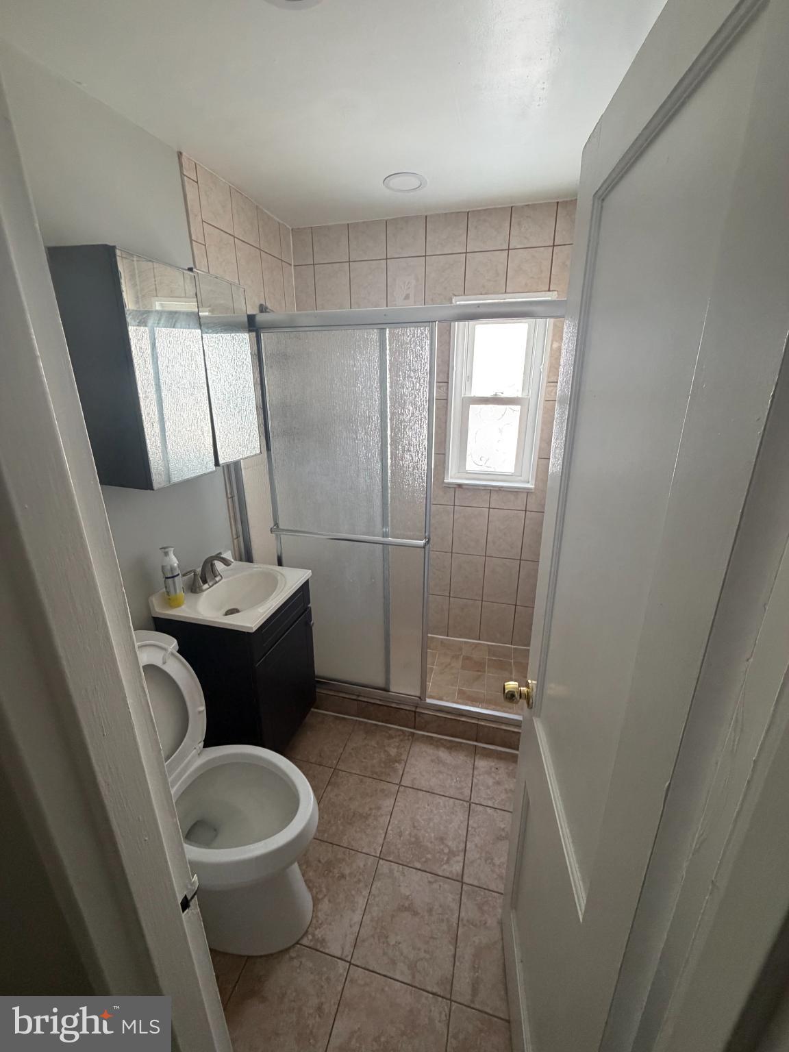 PIMMIT HILLS - Residential Lease