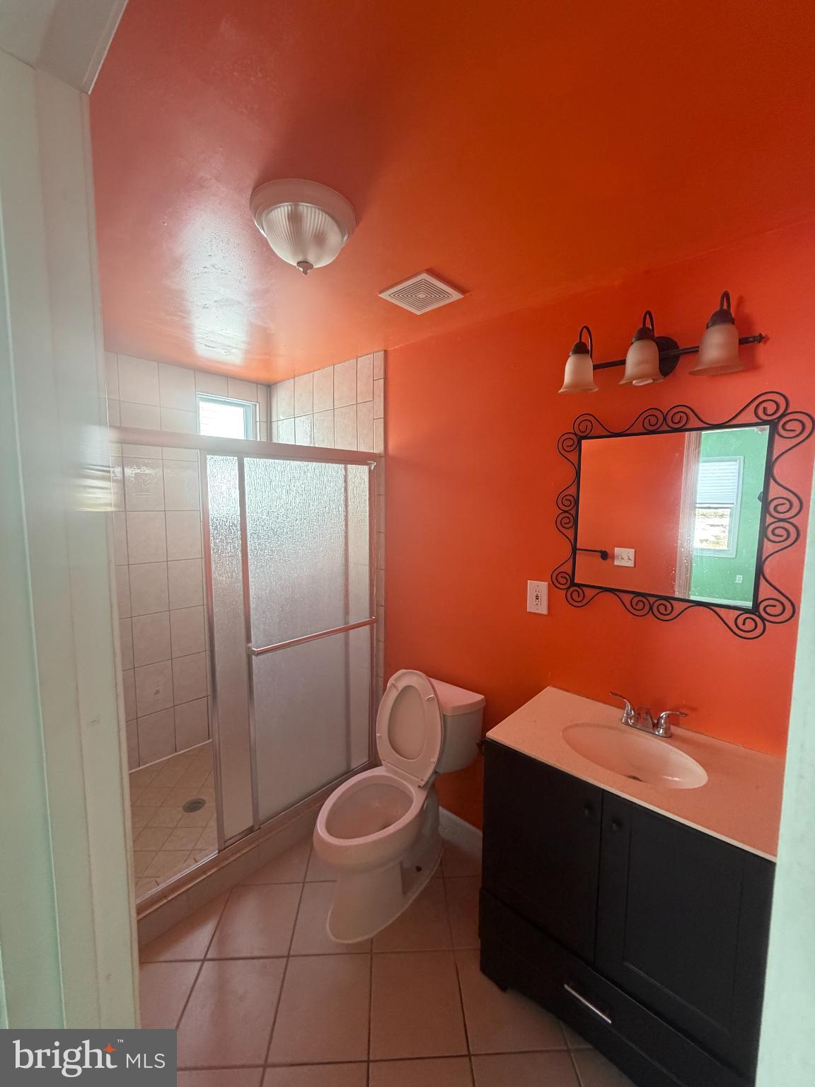 PIMMIT HILLS - Residential Lease