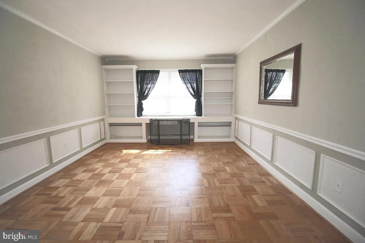 1730 W ABINGDON DRIVE W 101