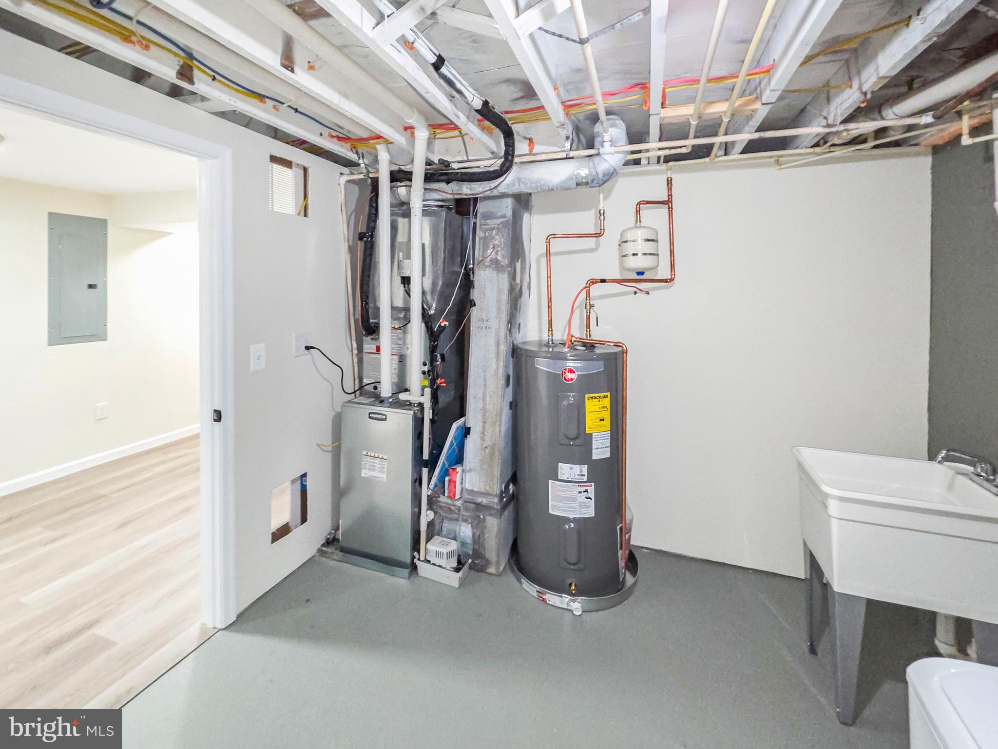 KENT VILLAGE - Residential