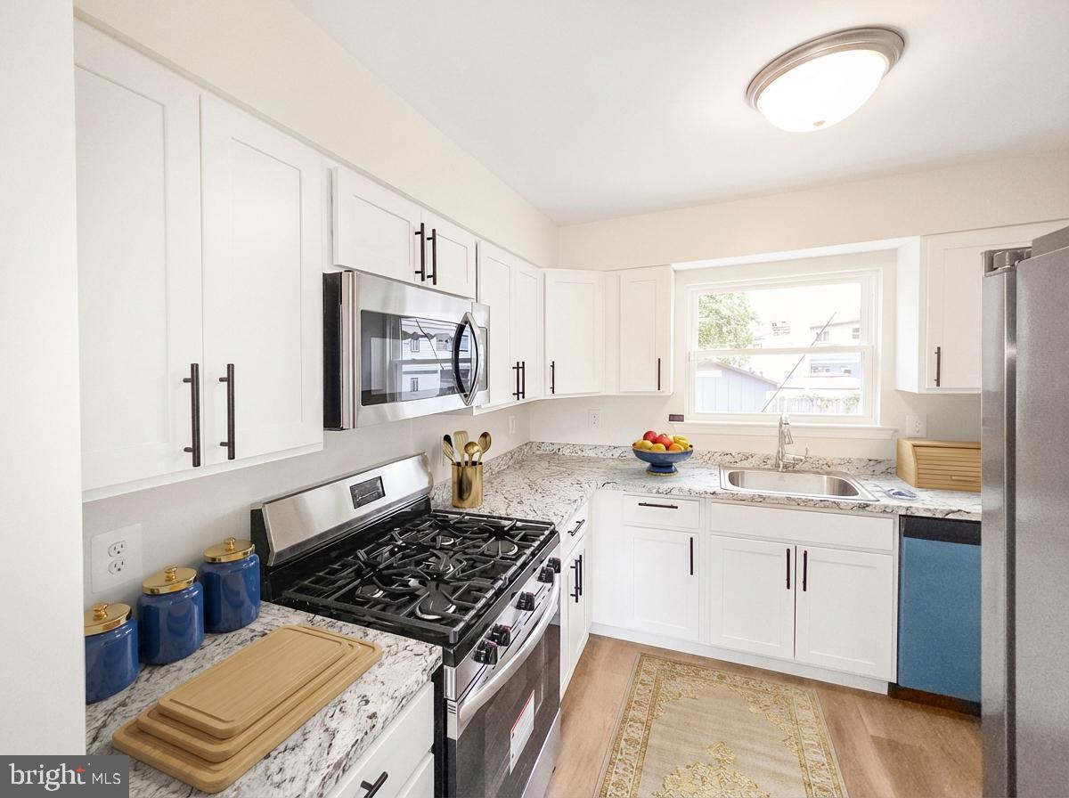 KENT VILLAGE - Residential