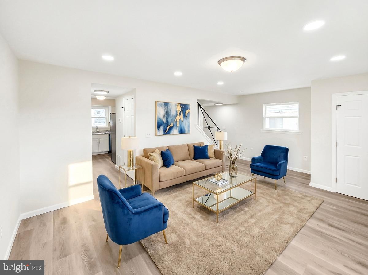 KENT VILLAGE - Residential