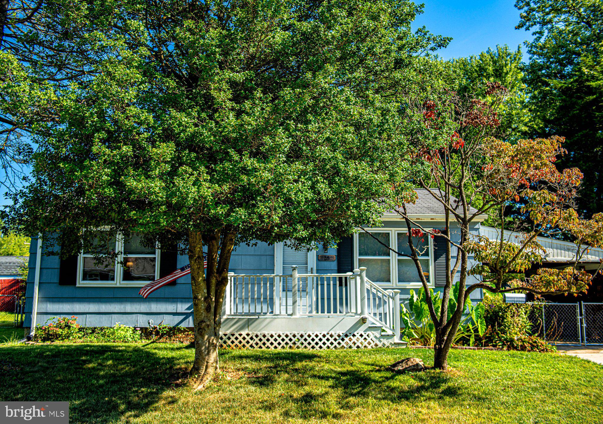16 OAKMERE ROAD